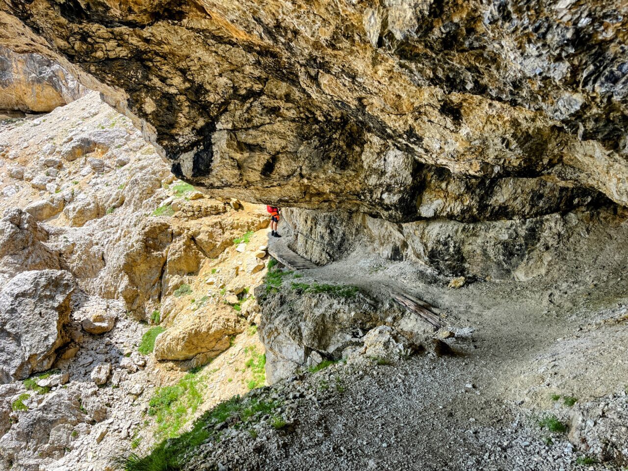 klettersteig_kaiserjägersteig_lagazuoi_tunnel_