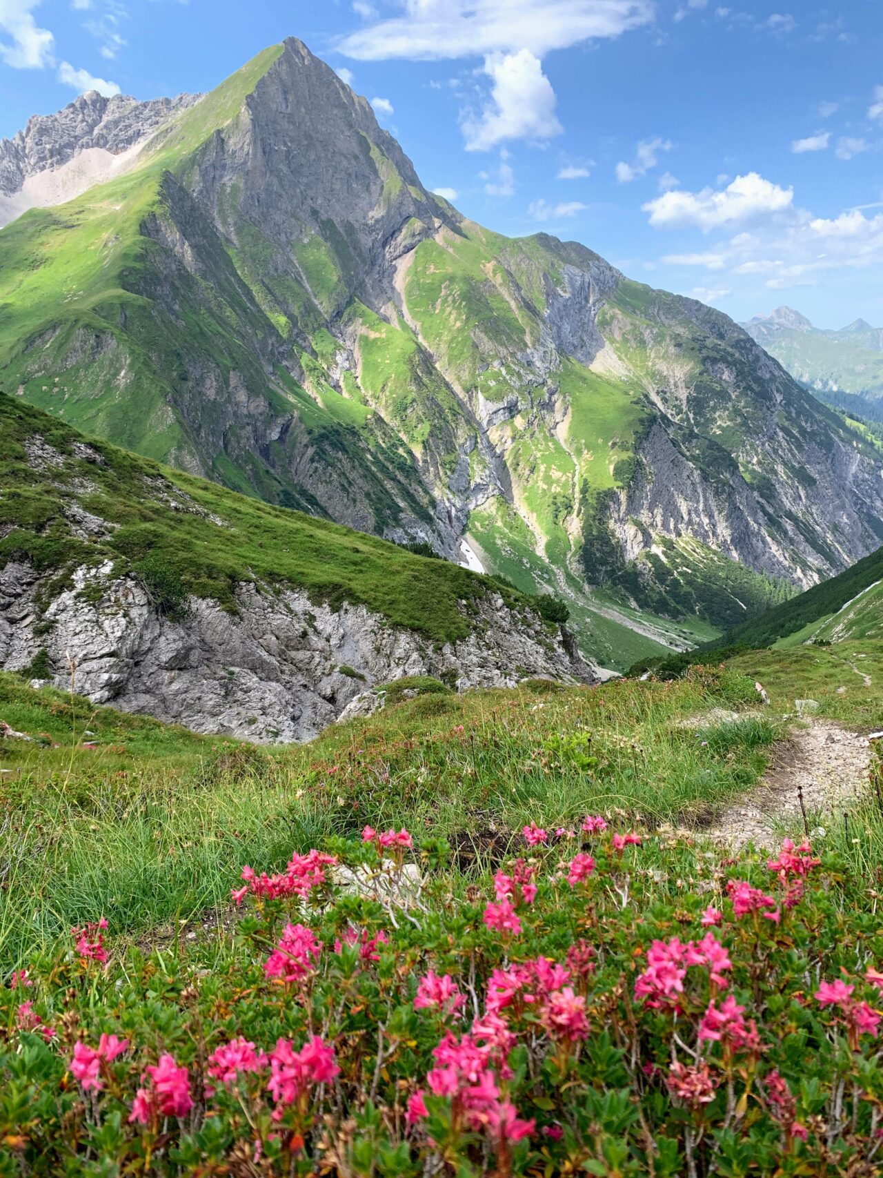 alpenueberquerung_mit-kindern_tag_3_madau_wuerttemberger_haus_