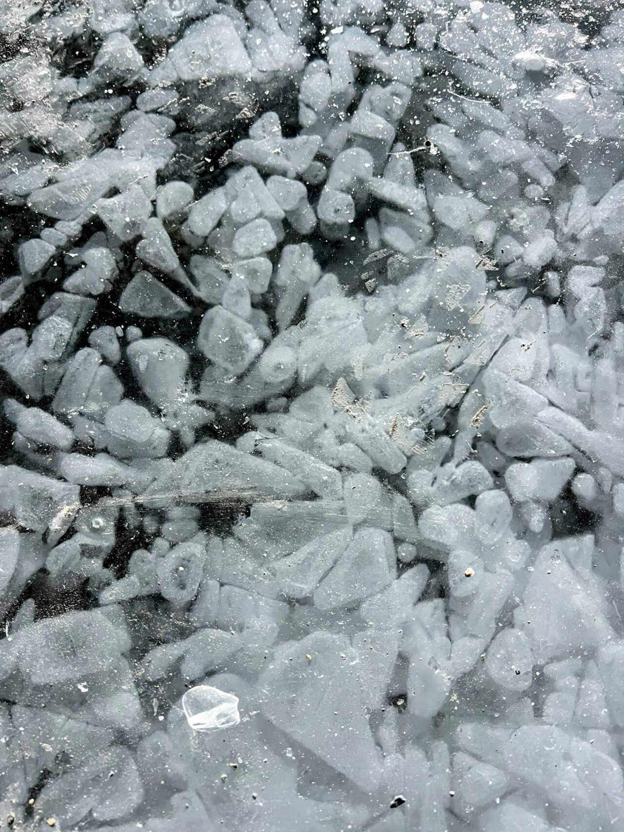 schneeschuhwanderung_gletscherhoehle_morteratschgletscher_