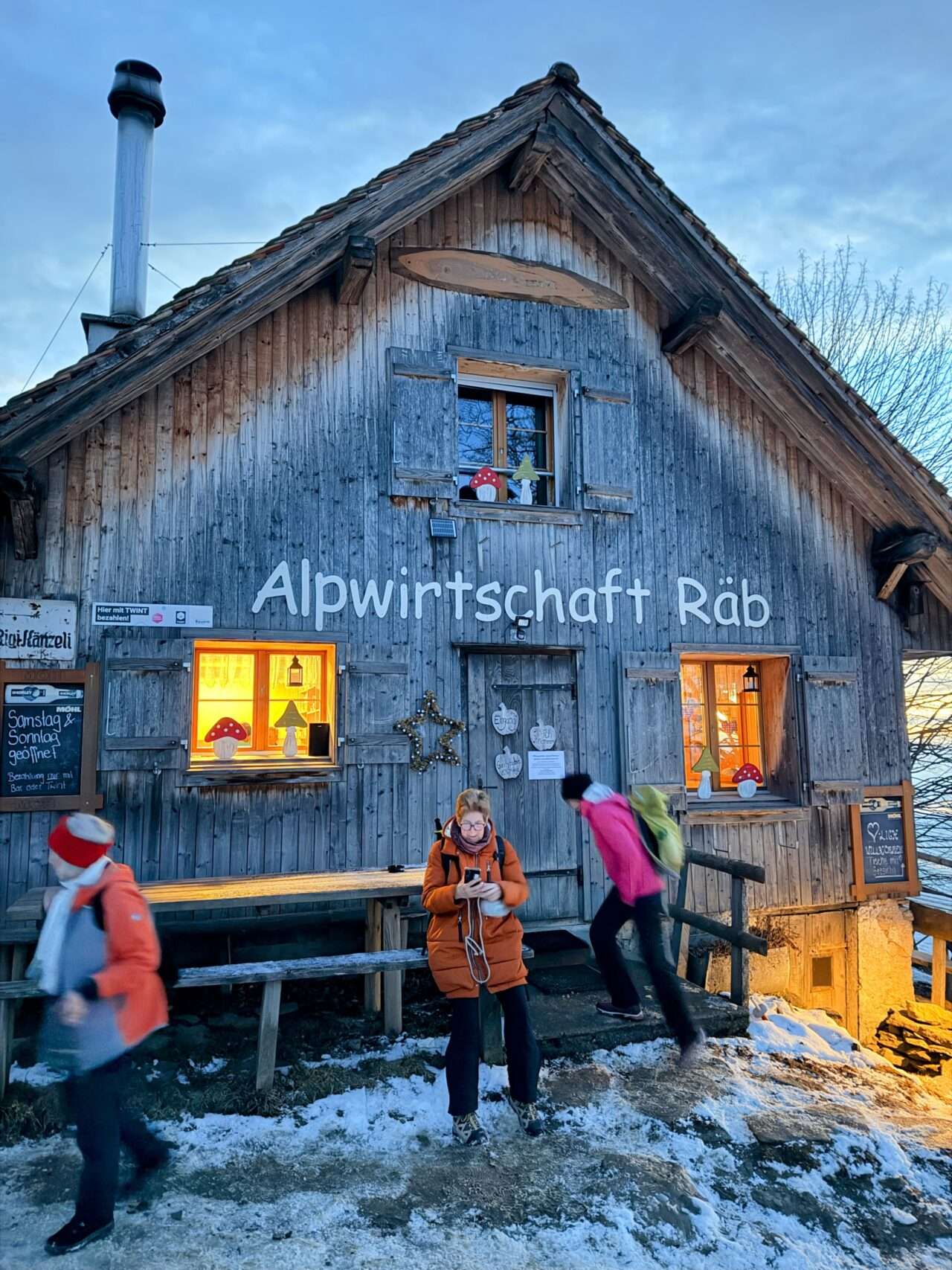 vollmond_fackel_sonnenuntergangswanderung_seebodenalp_räbalp_