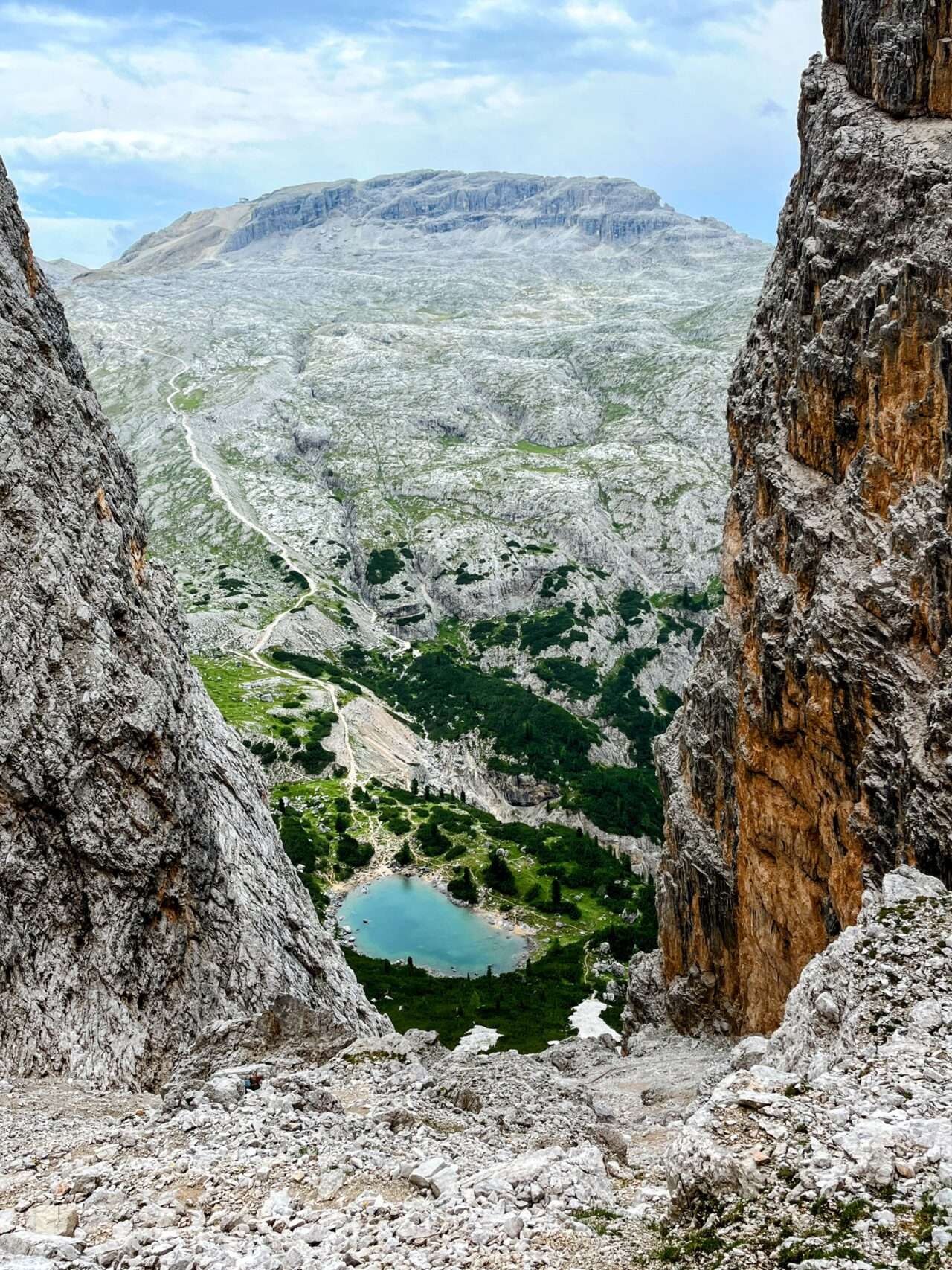 wanderung_dolomiten_hoehenweg_1_etappe_3_rifugio_lavarella_rifugio_lagazuoi_