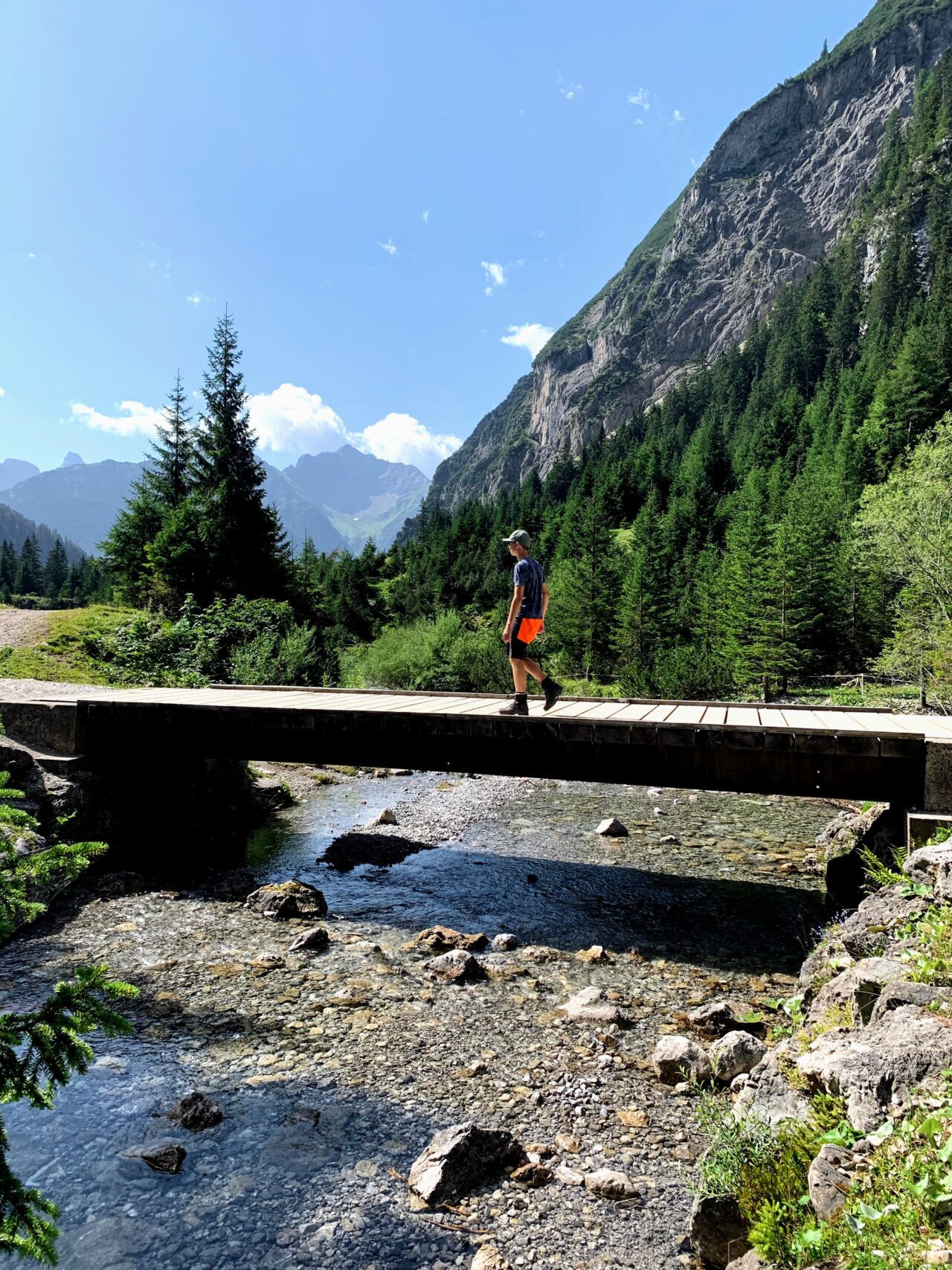 alpenueberquerung_mit_kindern_tag_2_kemptner_huette_madau_