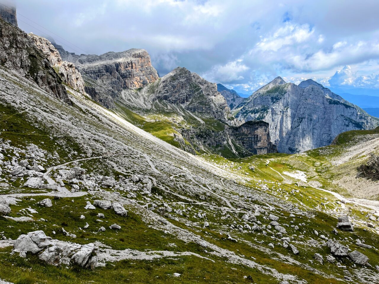 wanderung-rifugio-pedrotti-