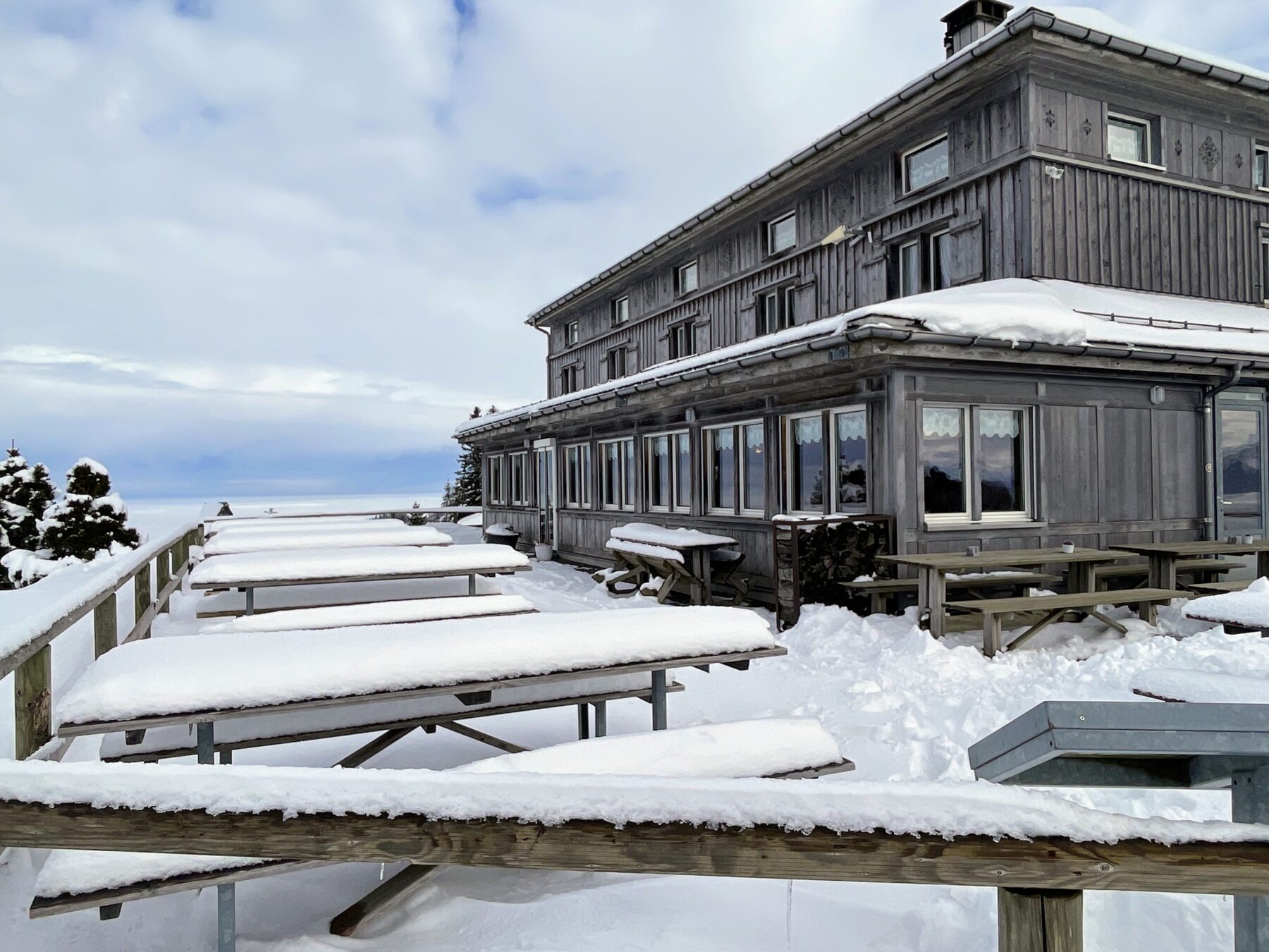 schneeschuhwanderung_atzmaennig_chruezegg_