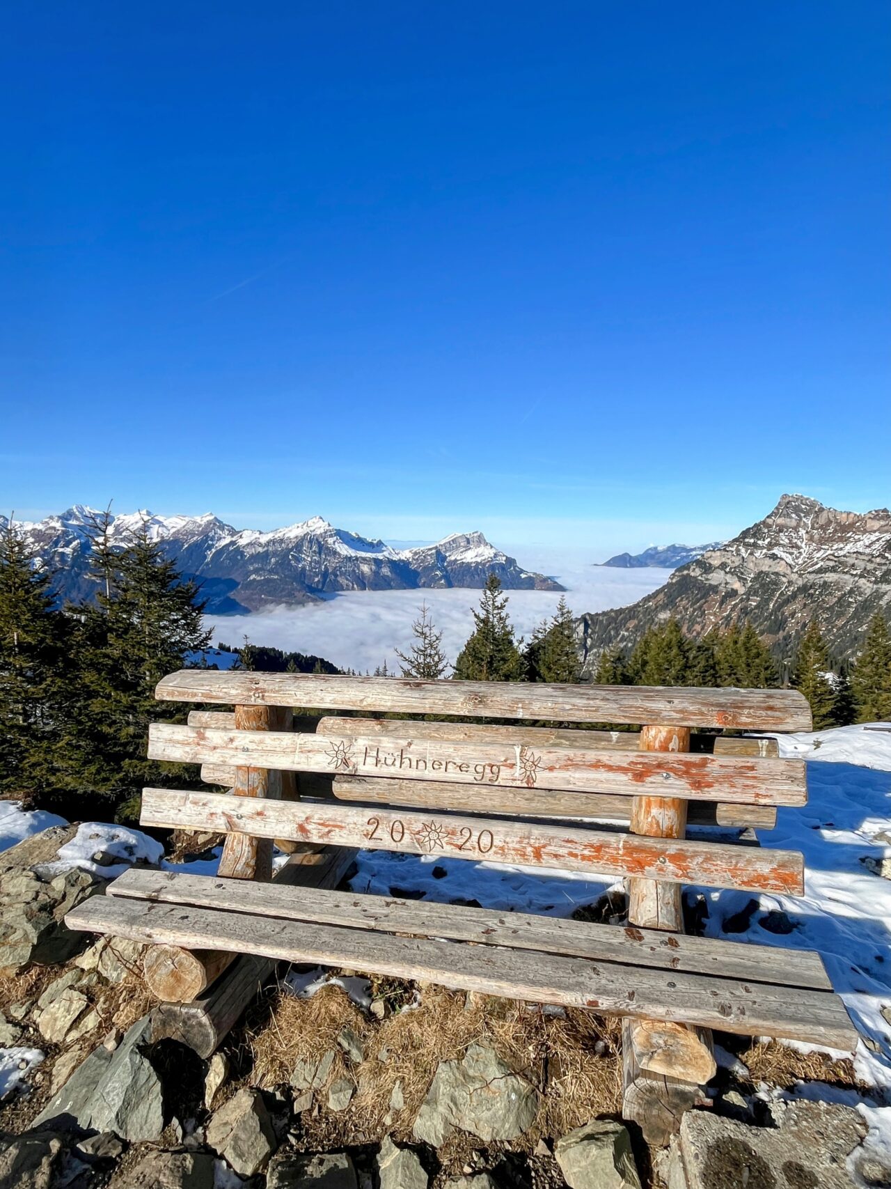 Schneeschuhe_winterwandern_eggberge_hueenderegg_ratzi__IMG_5657
