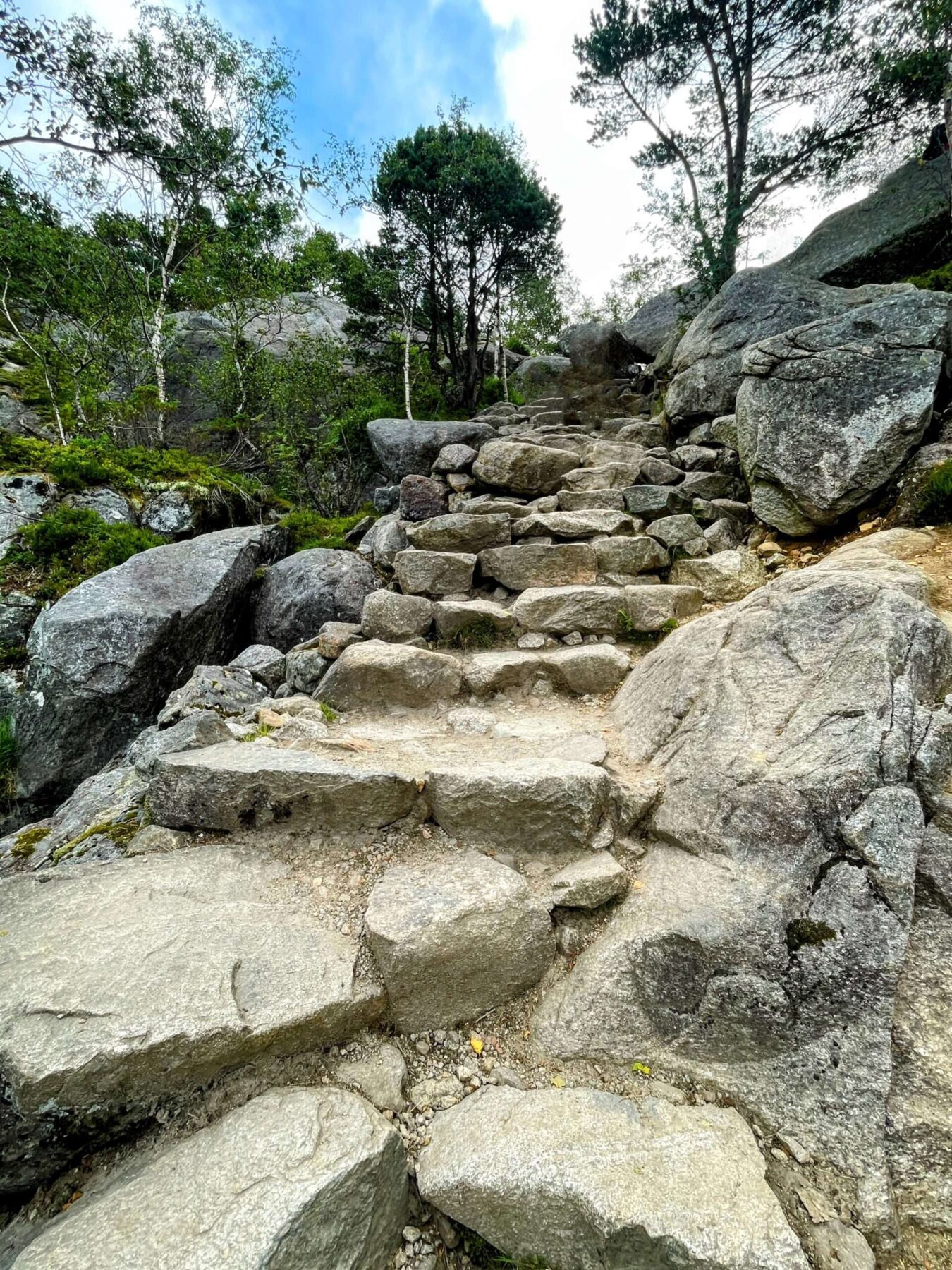 wanderung_preikestolen_