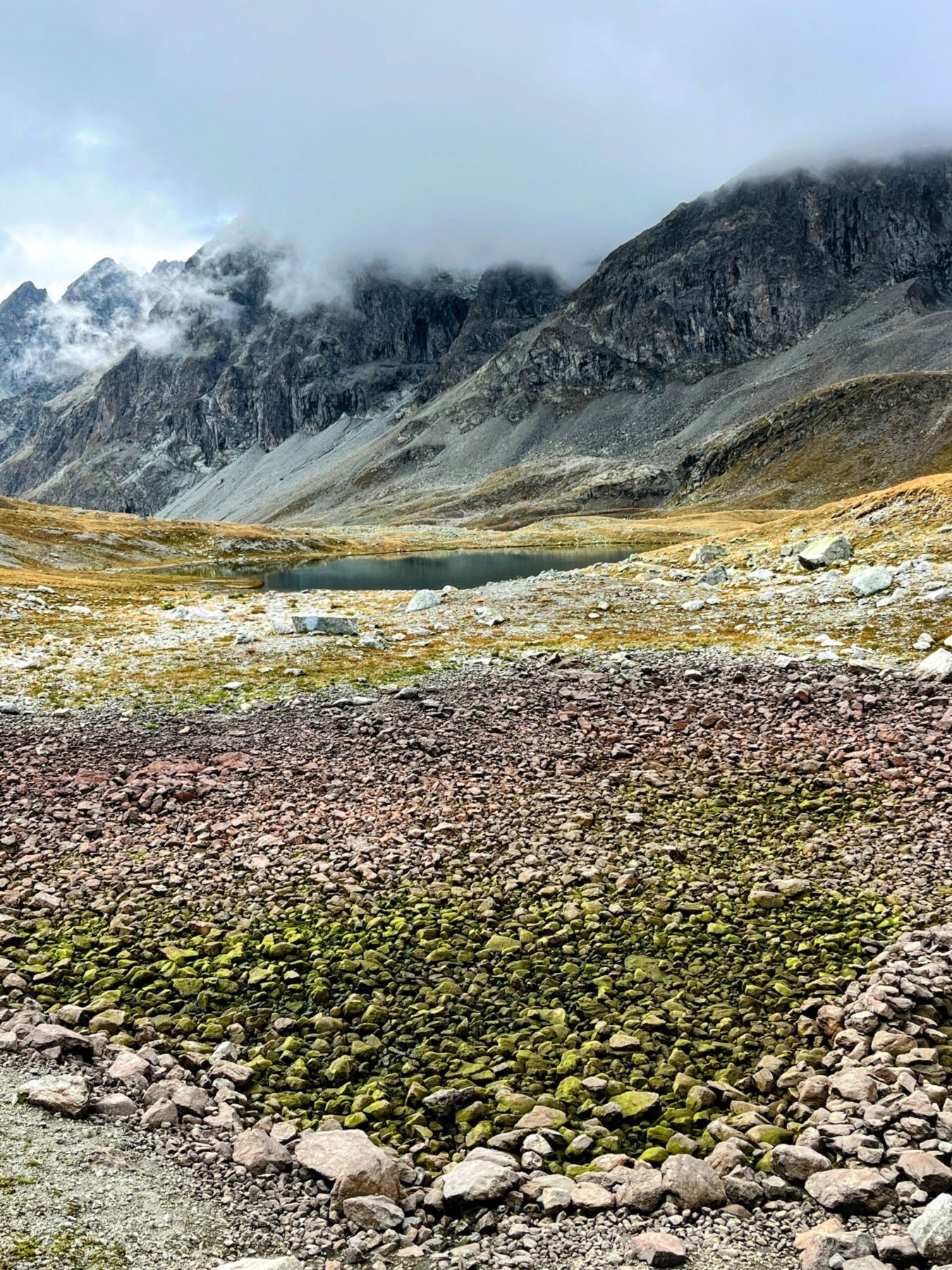 wanderung_bernina_trek_tag_3_jenatschhuette_silvaplana_