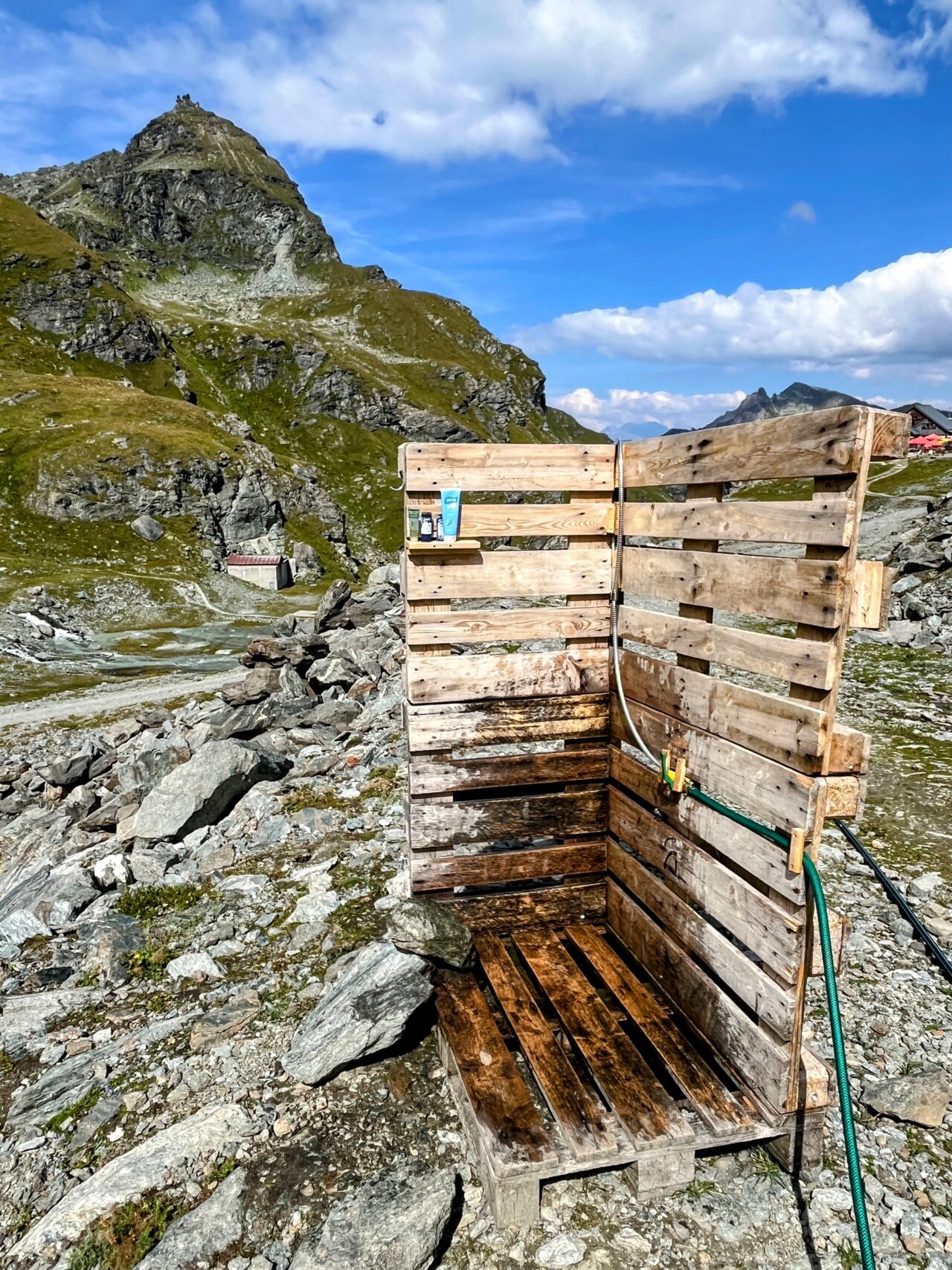 wanderung_alpenpaesseweg_etappe_28_cabane_de_dix_cabane_de_prafleuri_