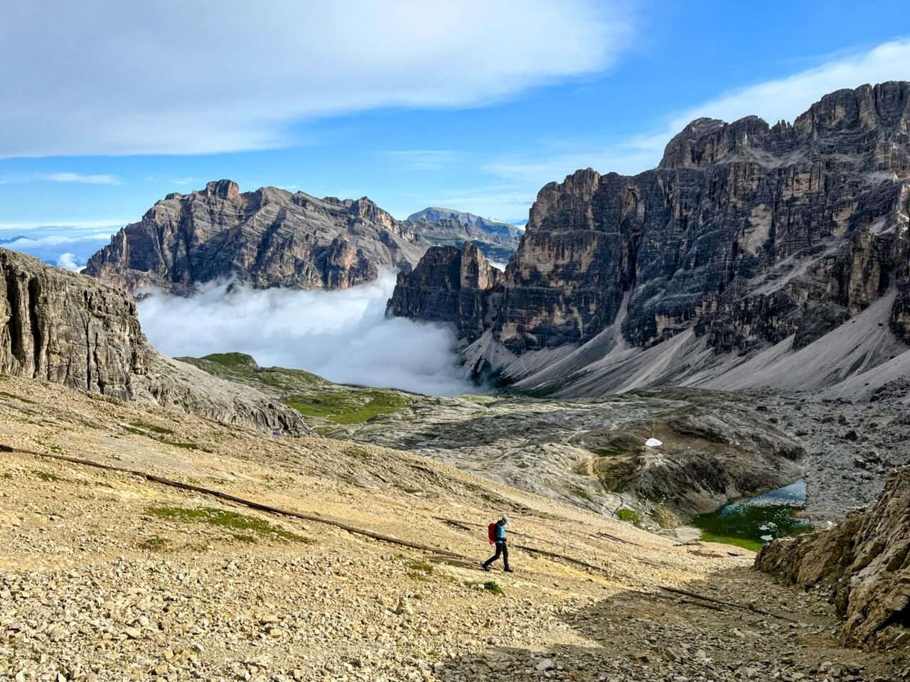 wanderung_dolomiten_hoehenweg_1_etappe_4_rifugio_lagazuoi_rifugio_cinque_torri_