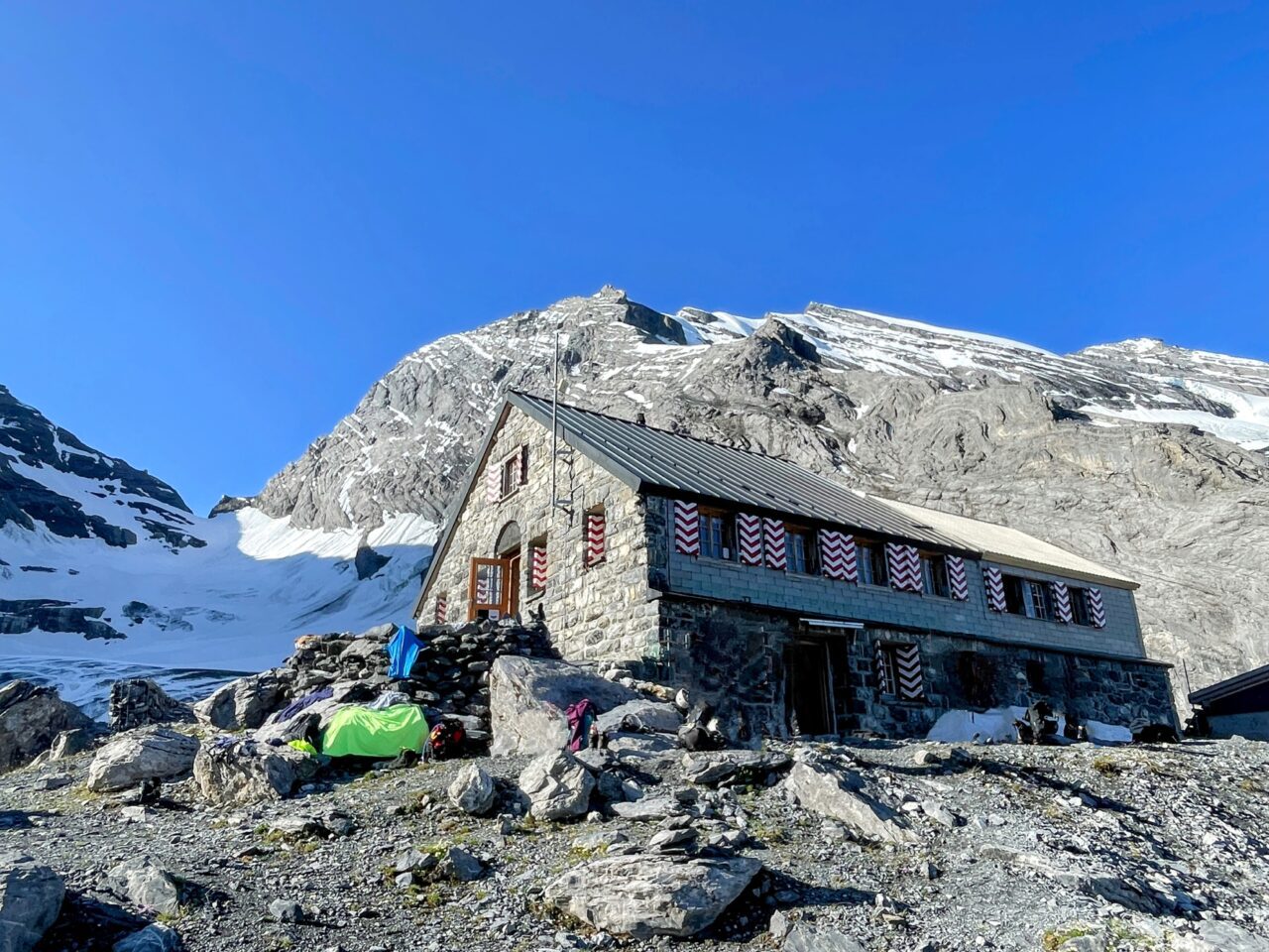 wanderung_fruendenhuette_fruendenschnur_panoramaweg_oeschinensee_heubergrunde_kandersteg_