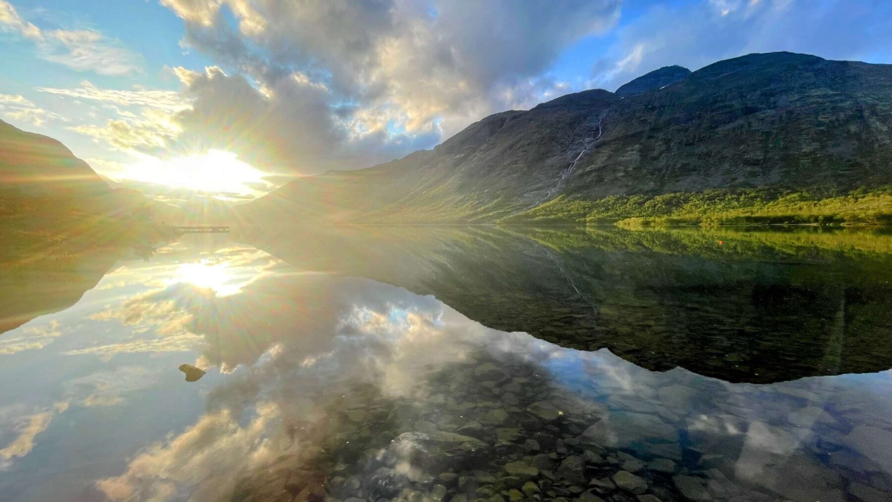 jotunheimen_wanderung_memurubu_besseggen_gjendesheim_
