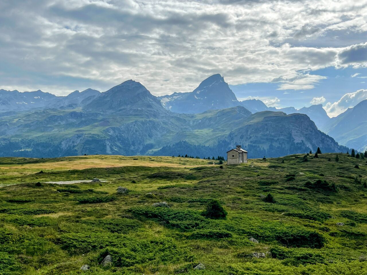 wanderung_parc_ela_trek_tag_1_julierpass_alp_flix_berghaus_piz_platta_