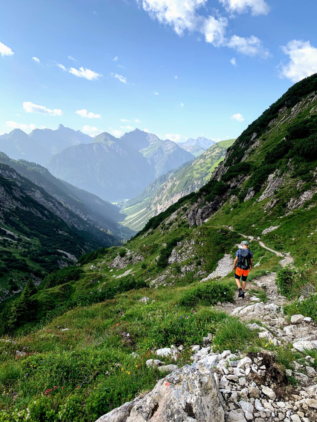 alpenueberquerung_mit_kindern_tag_2_kemptner_huette_madau_