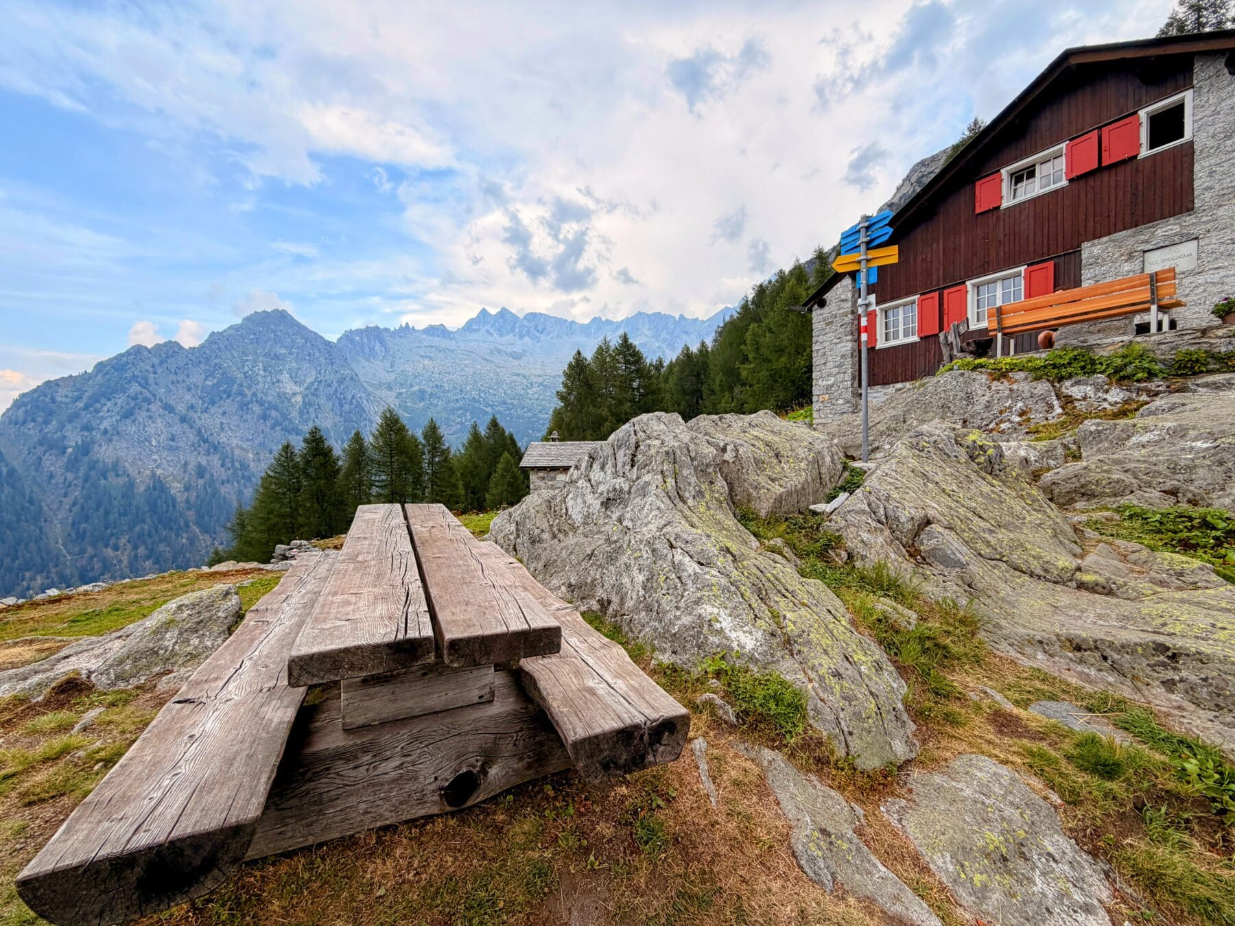 wanderung_sentiero_alpino_bregaglia_sciorahuette_sasc_furae_huette__IMG_0531
