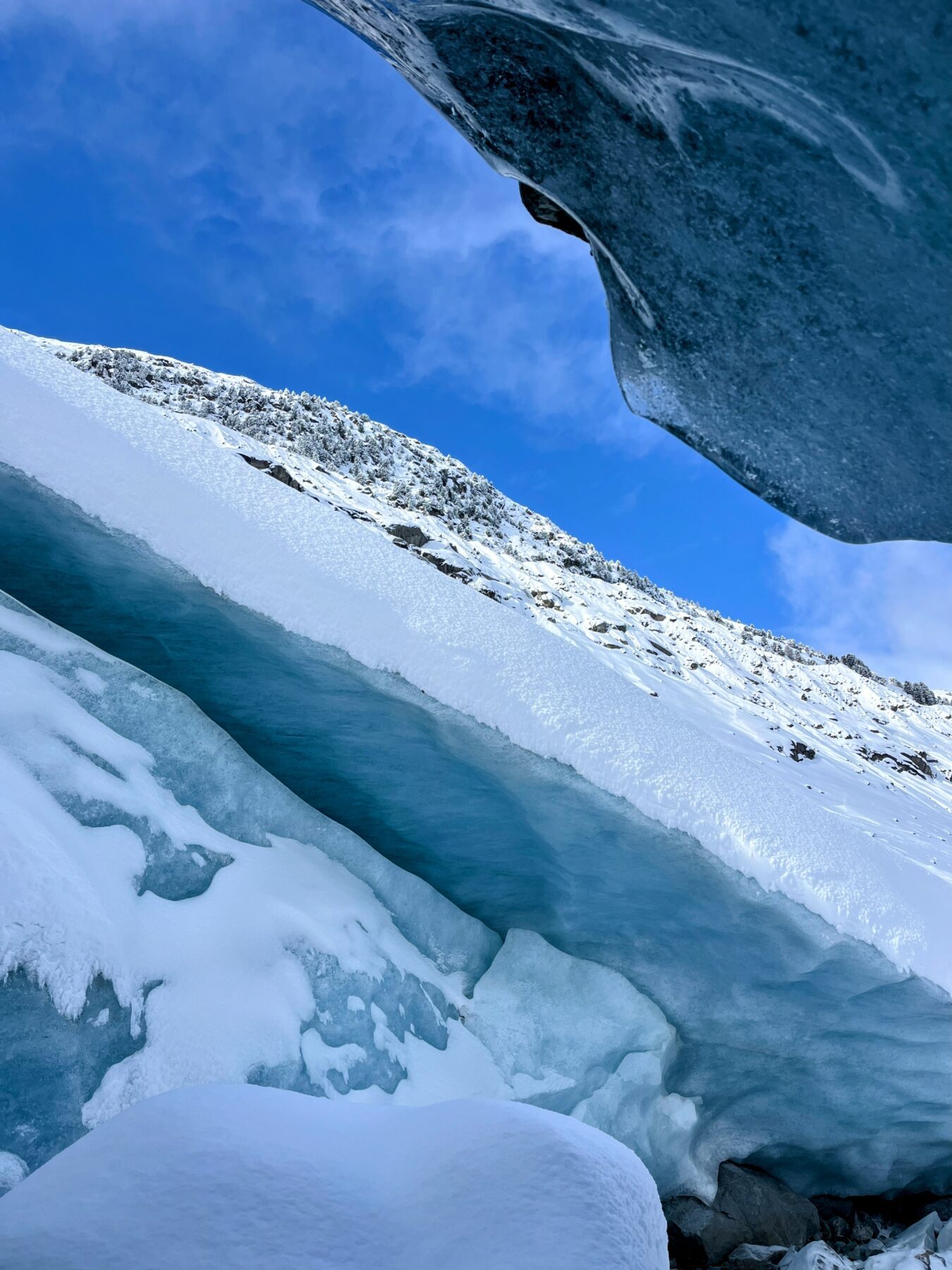 schneeschuhwanderung_gletscherhoehle_morteratschgletscher__IMG_7179