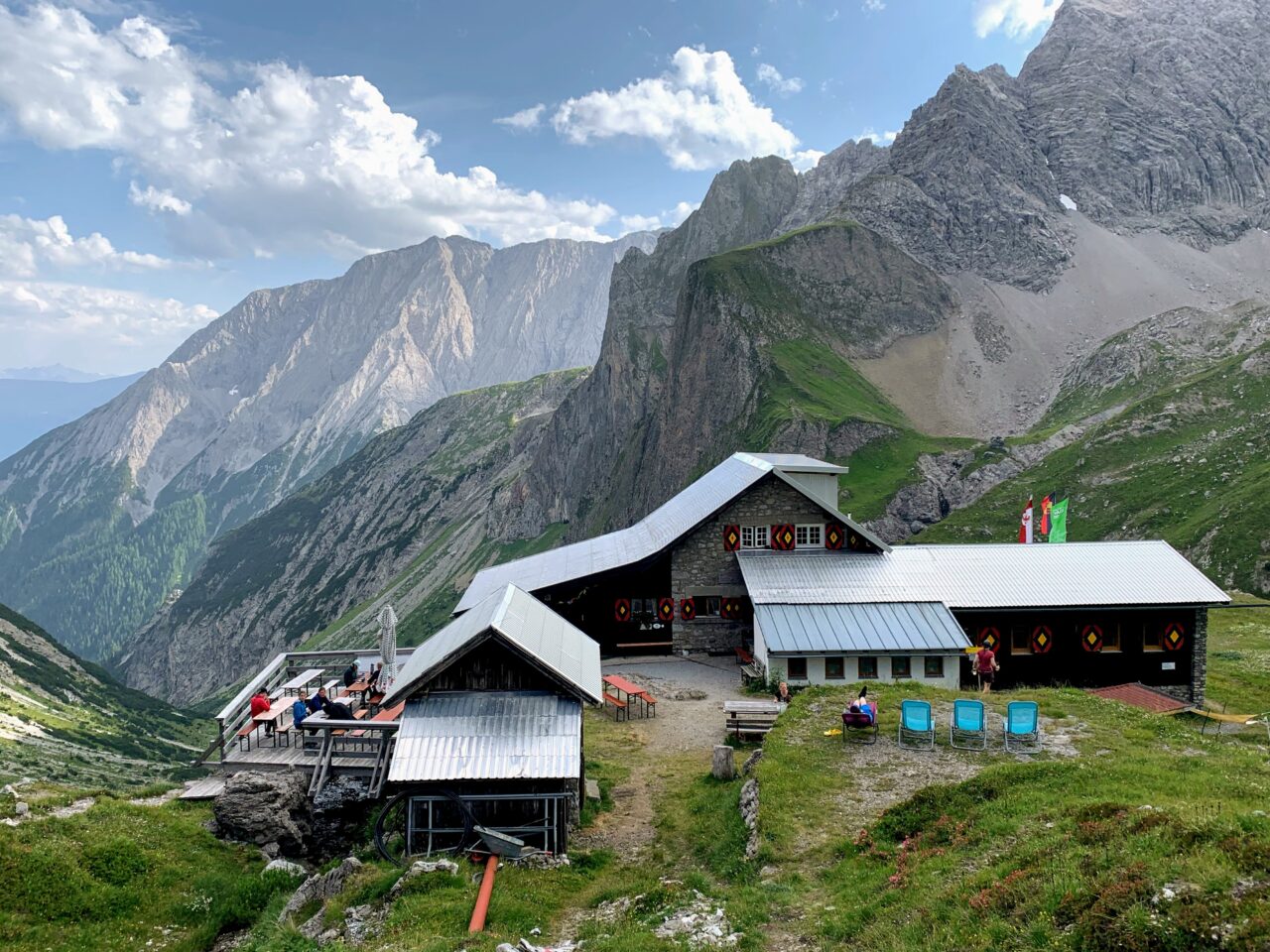 alpenueberquerung_mit-kindern_tag_3_madau_wuerttemberger_haus_