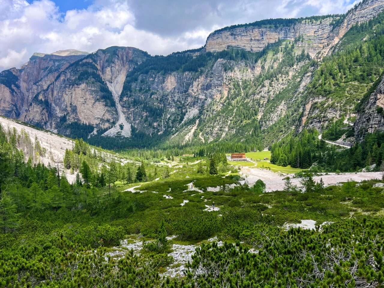 wanderung_dolomiten_hoehenweg_1_etappe_2_rifugio_sennes_rifugio_lavarella_
