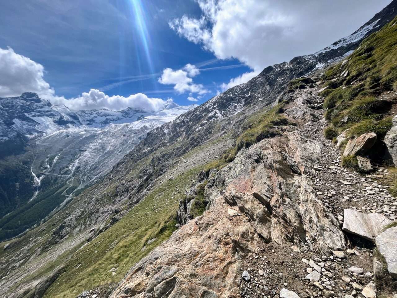 wanderung_saaser_huettentour_tag_3_britanniahuette_mischabelhuette_
