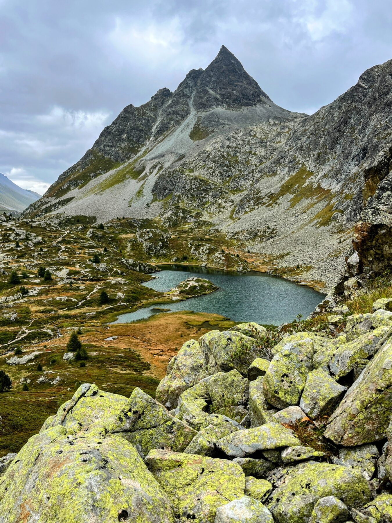 wanderung_bernina_trek_tag_2_eschahuette_jenatschuette_