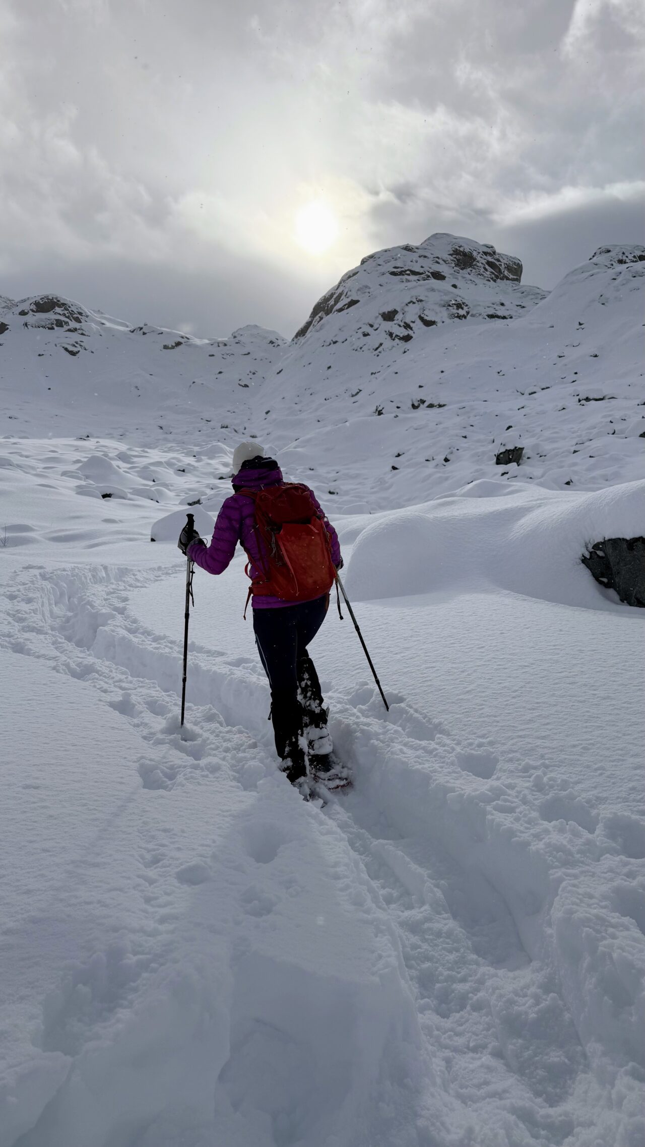 schneeschuhwanderung_gletscherhoehle_morteratschgletscher_