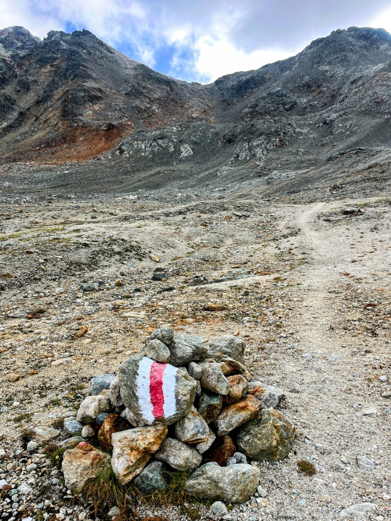 wanderung_bernina_trek_tag_3_jenatschhuette_silvaplana_