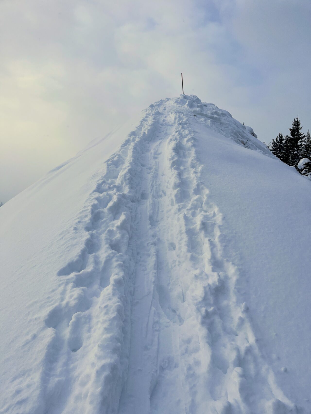 schneeschuhwanderung-furggelenstock-_IMG_9268
