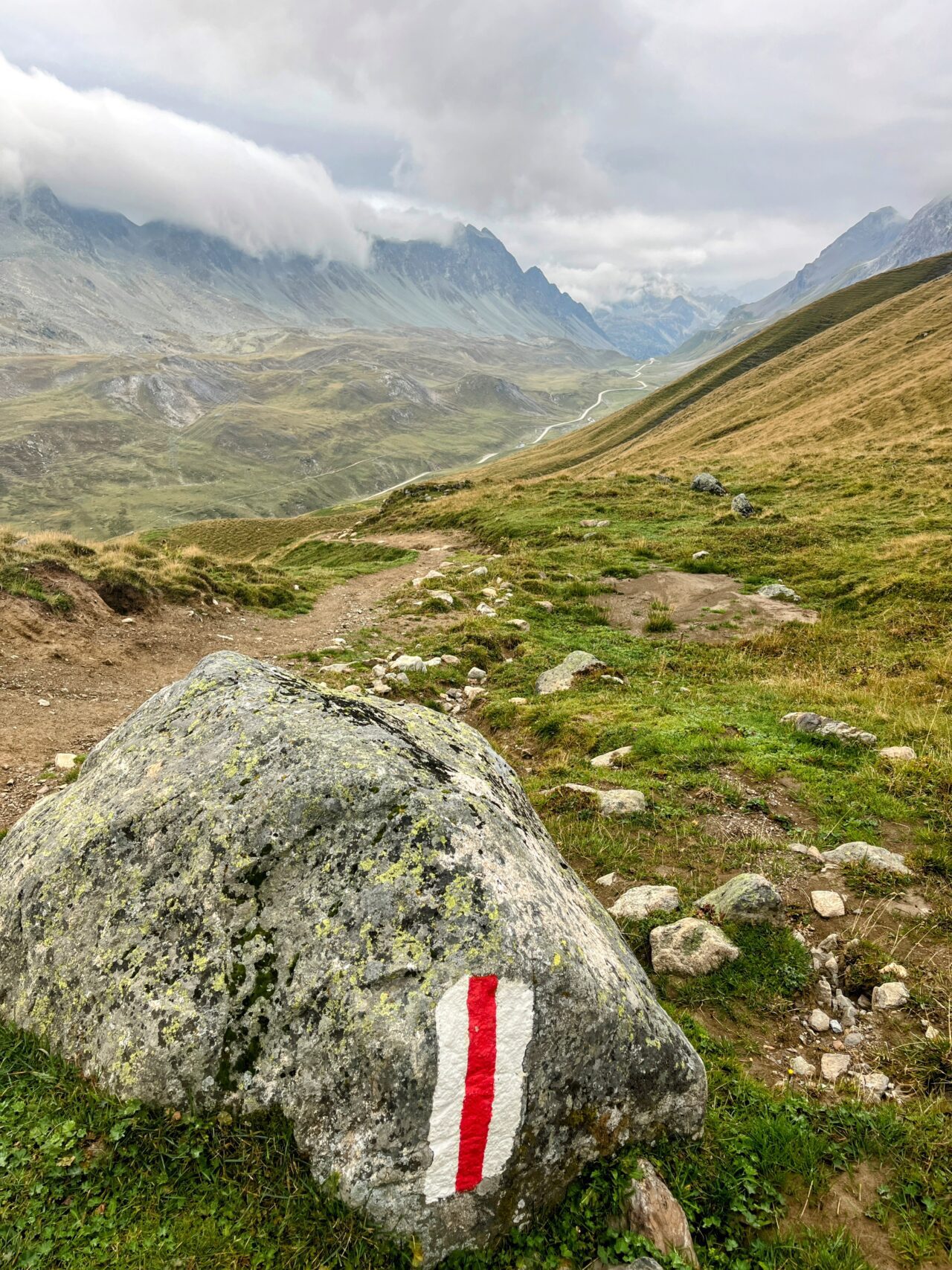 wanderung_bernina_trek_tag_2_eschahuette_jenatschuette_