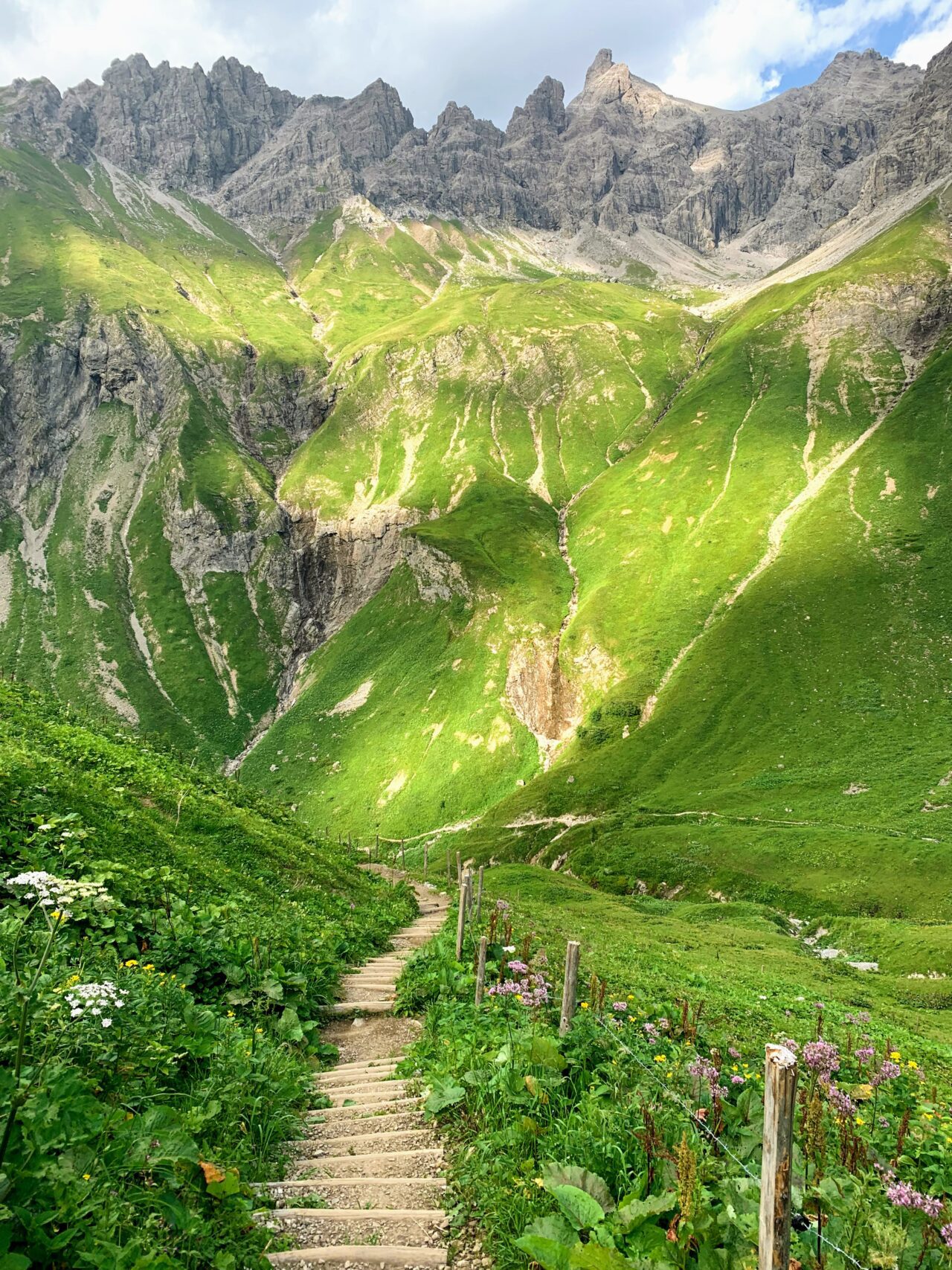alpenueberquerung_mit_kindern_tag_1_spielmannsau_kemptner_huette_