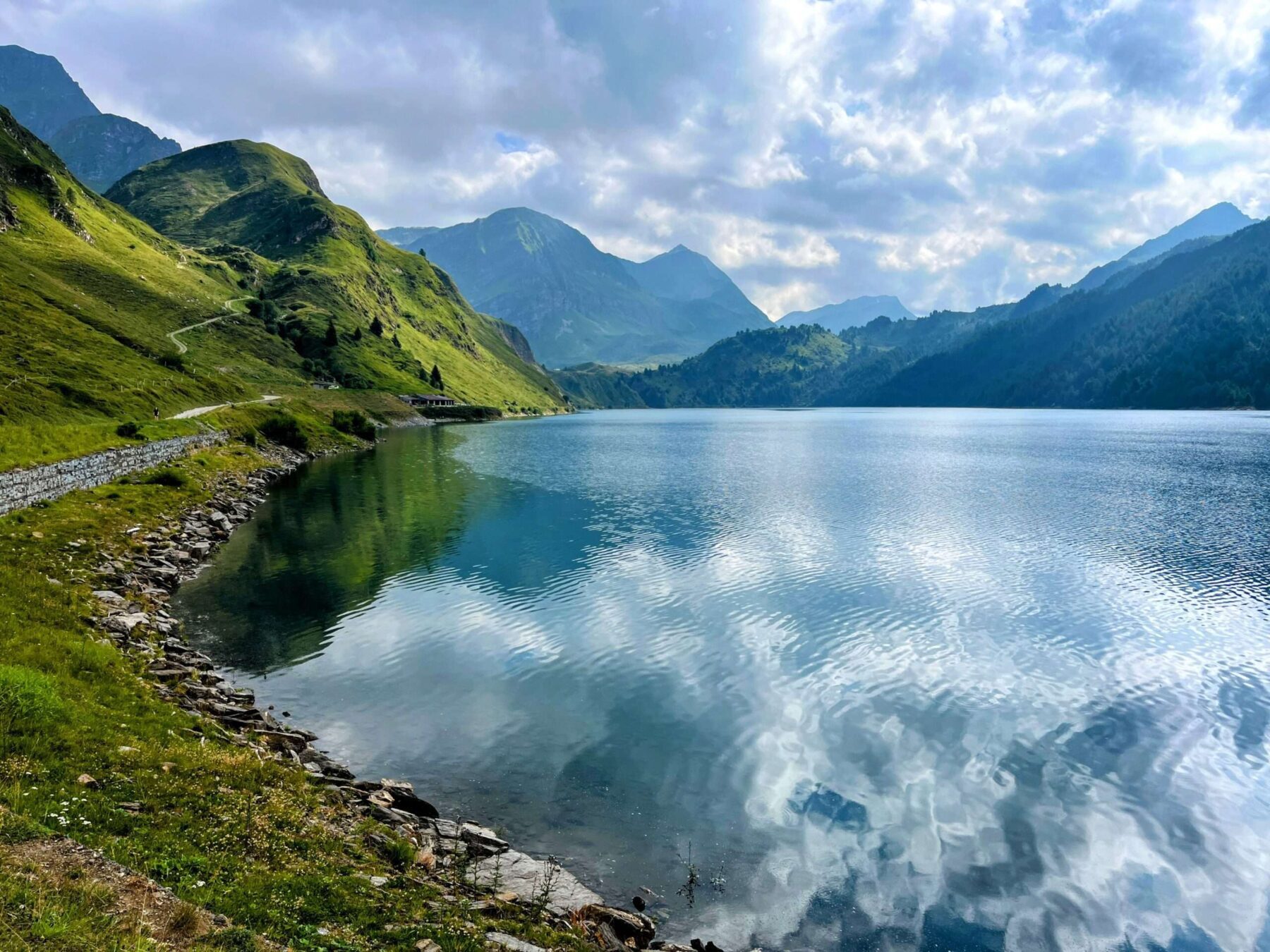 wanderung_ritomsee_lago_di_tom_cadagnosee_