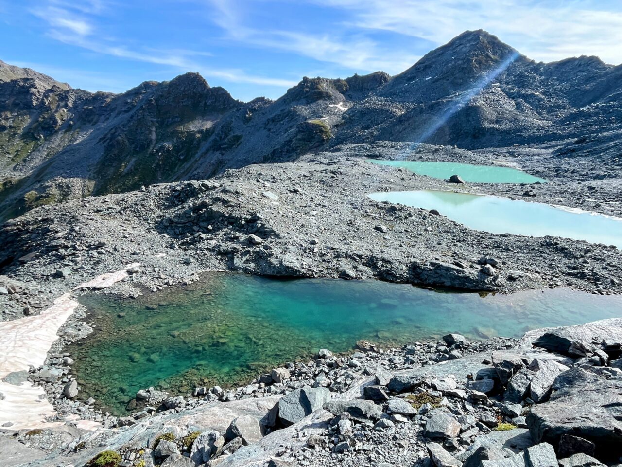 wanderung_alpenpaesseweg_etappe_29_cabane_de_prafleuri_cabane_de_louvie_