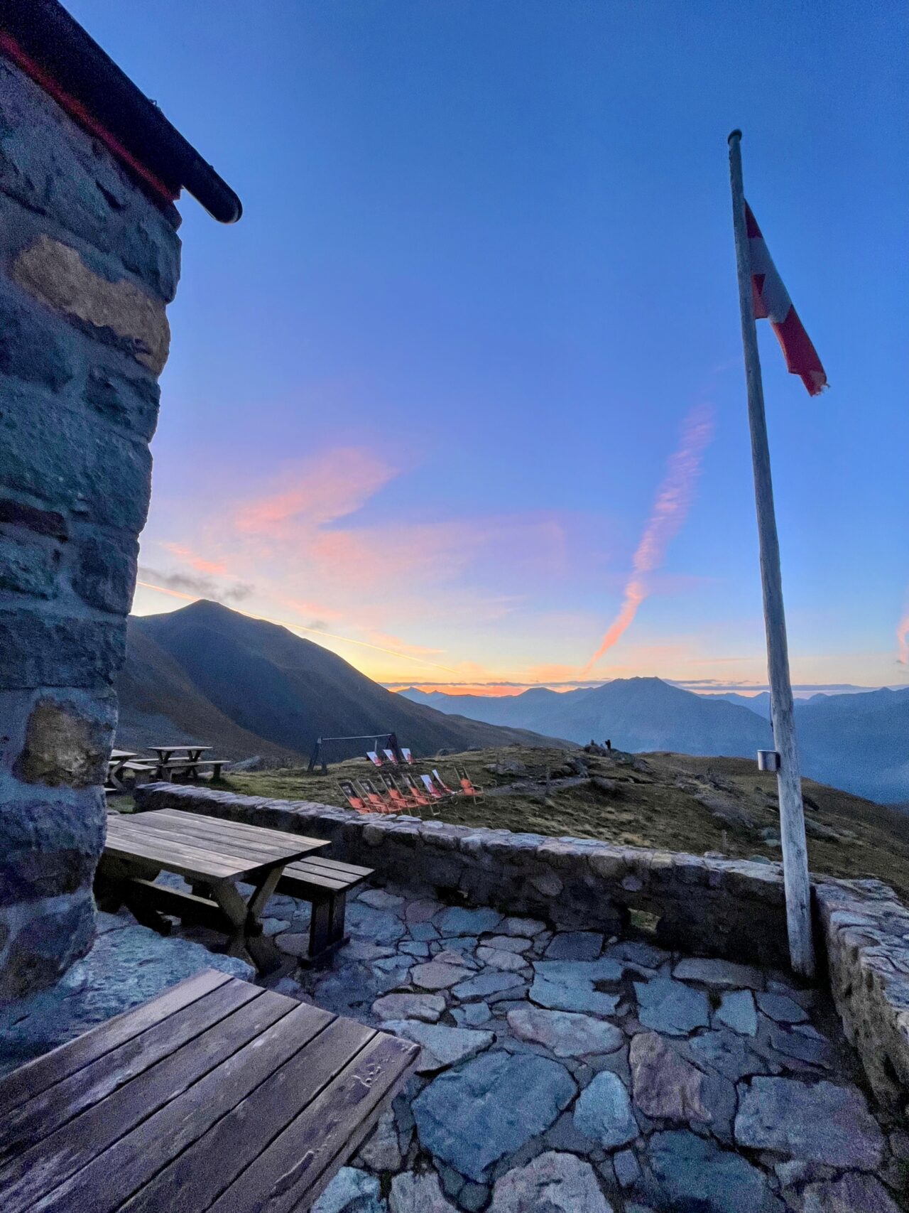 wanderung_bernina_trek_tag_2_eschahuette_jenatschuette_