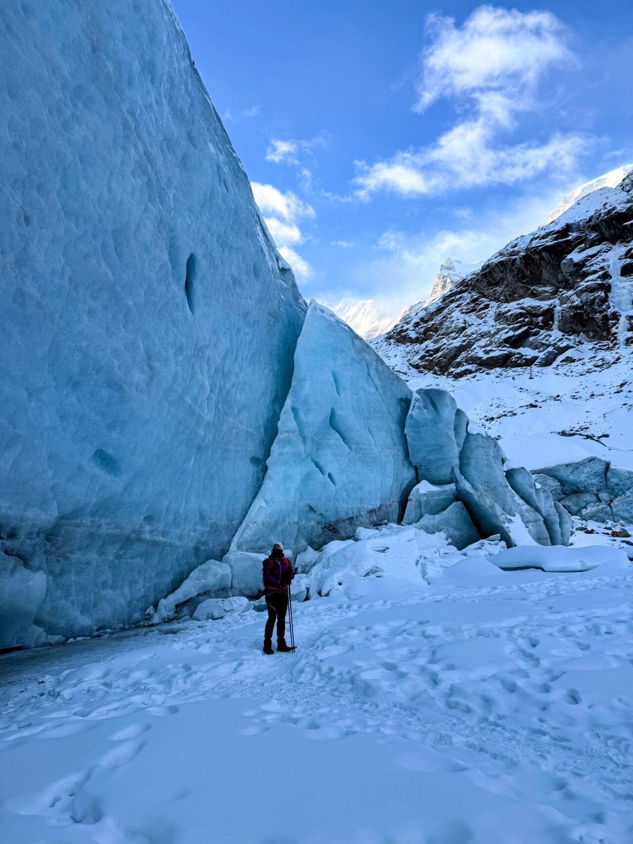 schneeschuhwanderung_gletscherhoehle_morteratschgletscher__IMG_8996