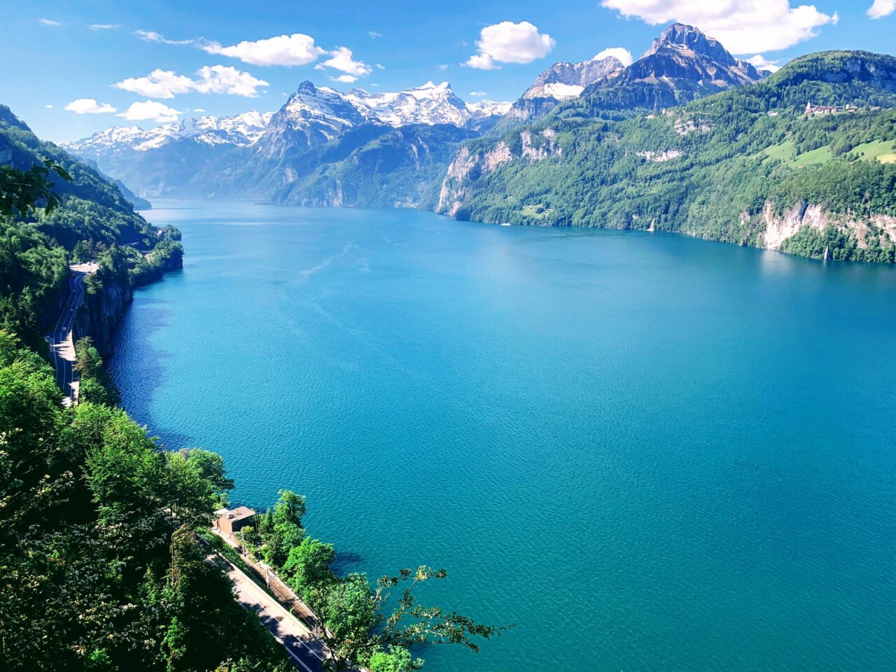 wanderung_weg_der_schweiz_brunnen_flueelen_