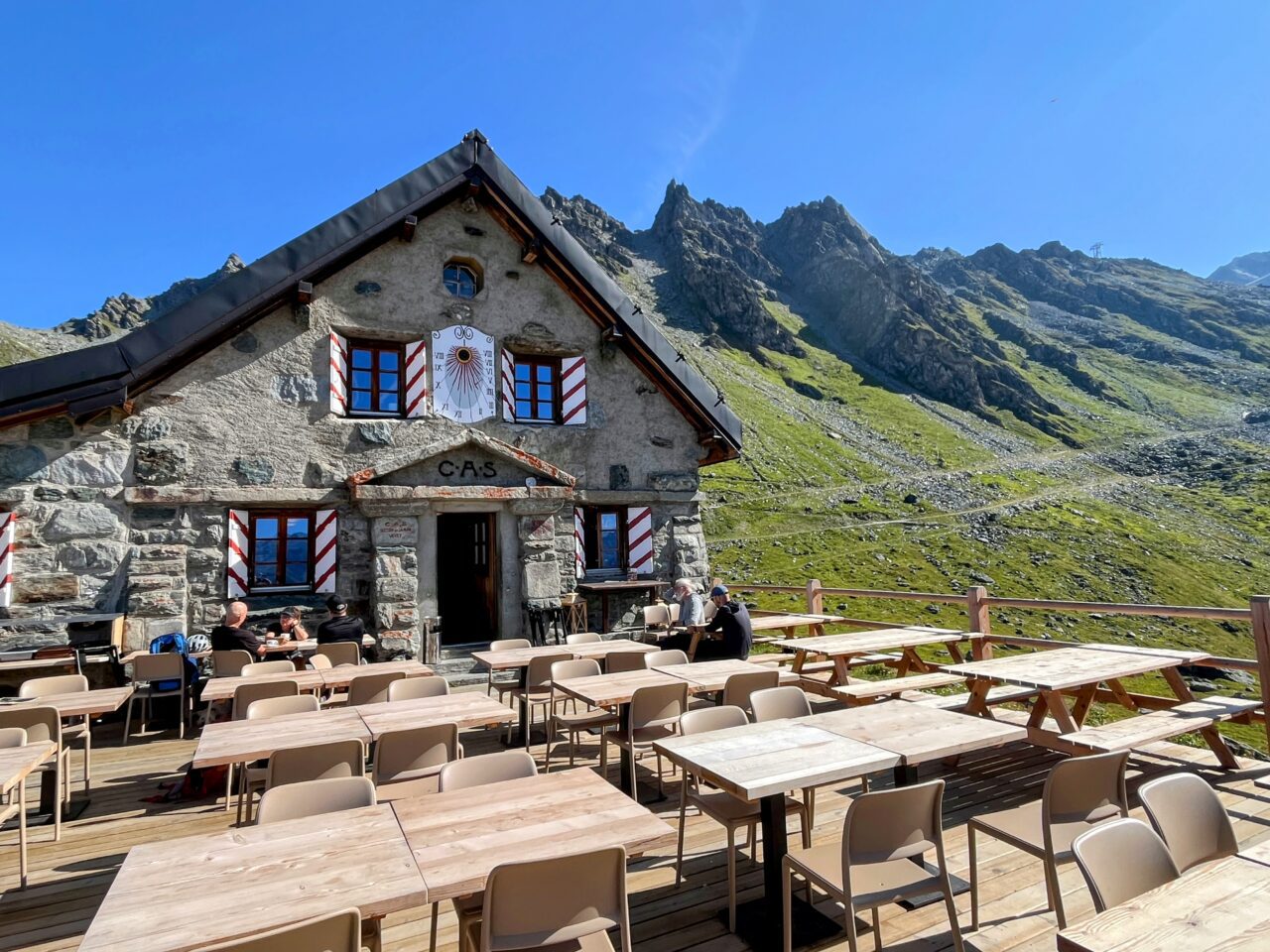 wanderung_alpenpaesseweg_etappe_cabane_de_louvie_verbier_