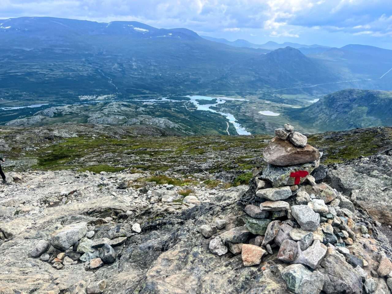 jotunheimen_wanderung_memurubu_besseggen_gjendesheim_