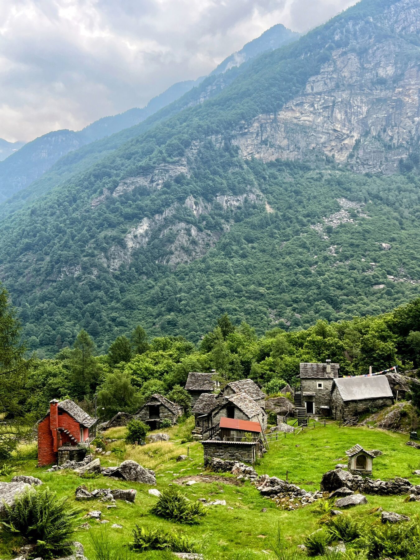 Wanderung_Alta_Via_Vallemaggia_Cimetta_Nimi_Brione_