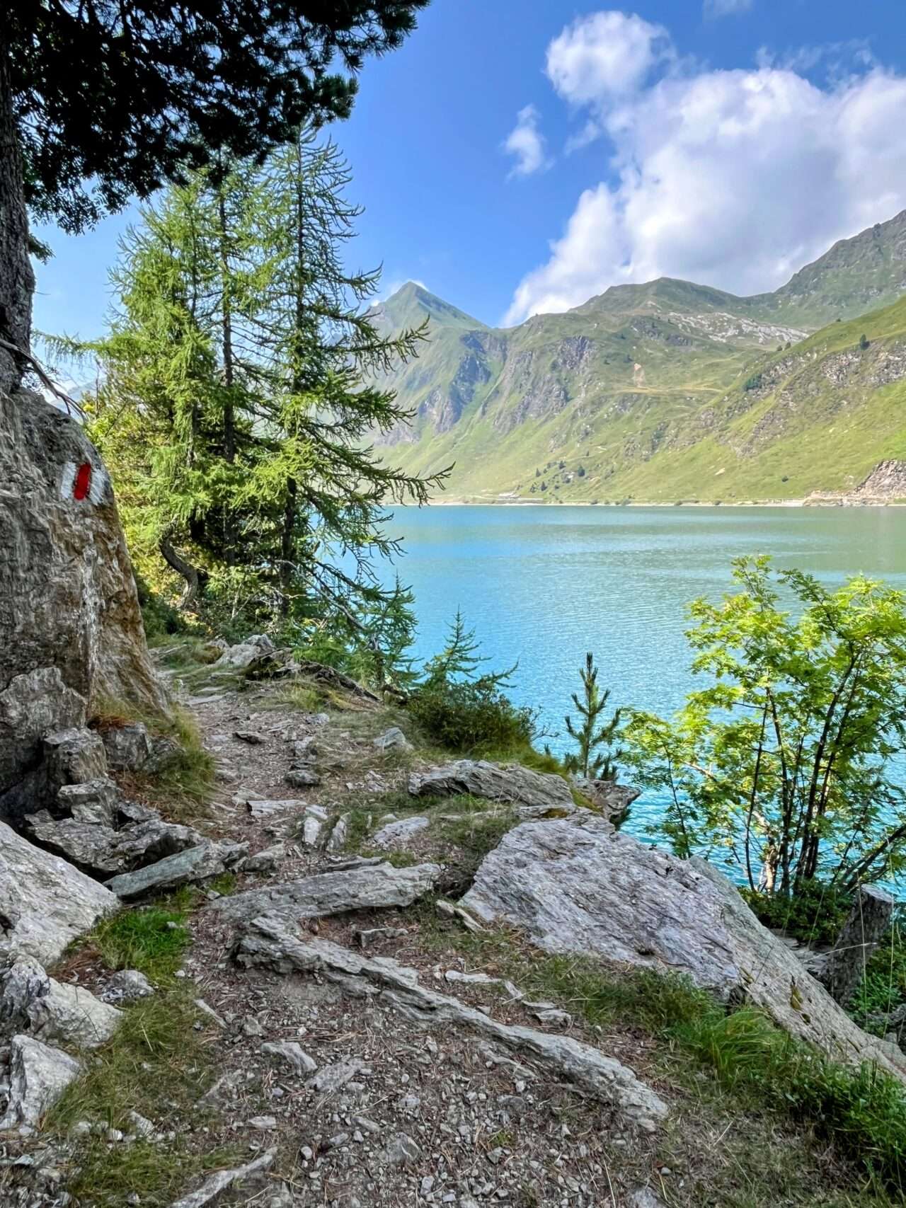 wanderung_ritomsee_lago_di_tom_cadagnosee_