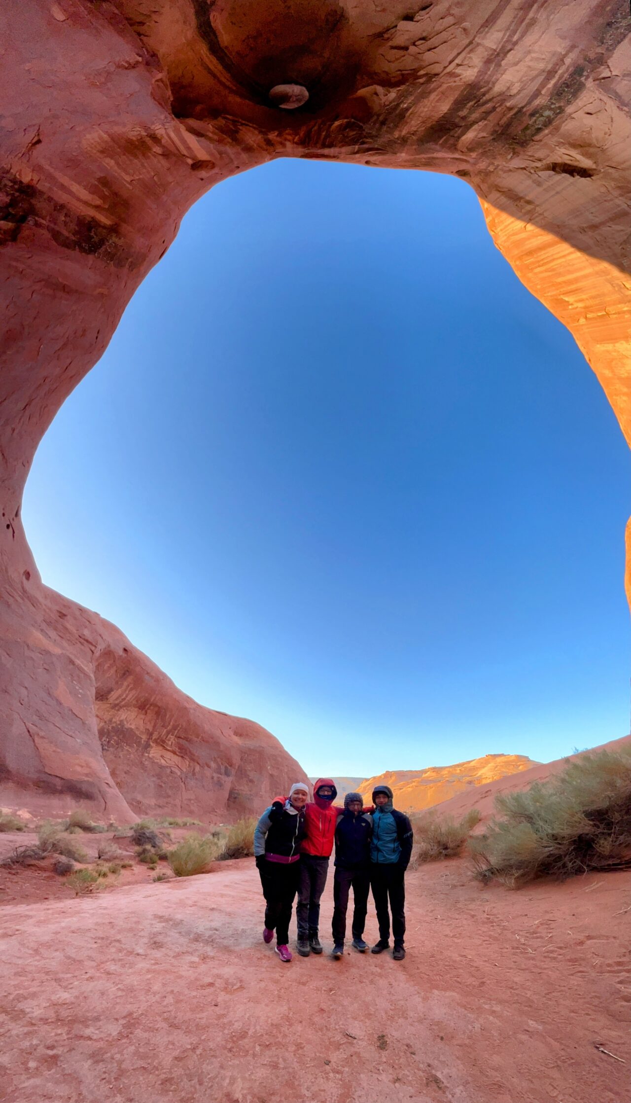 monument_valley_sunrise_hike_