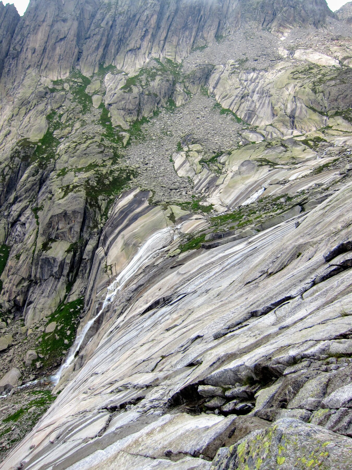 wanderung_gelmerhütte_