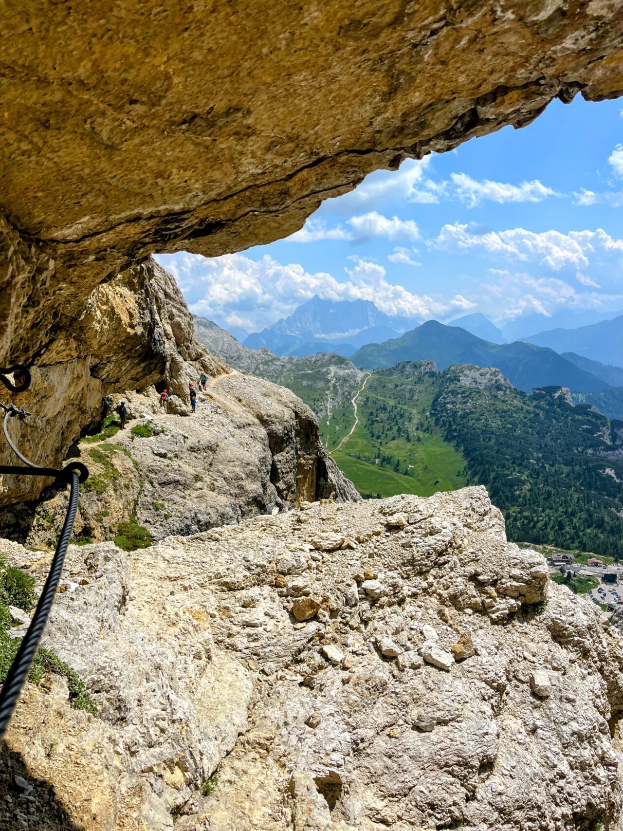 klettersteig_kaiserjägersteig_lagazuoi_tunnel_