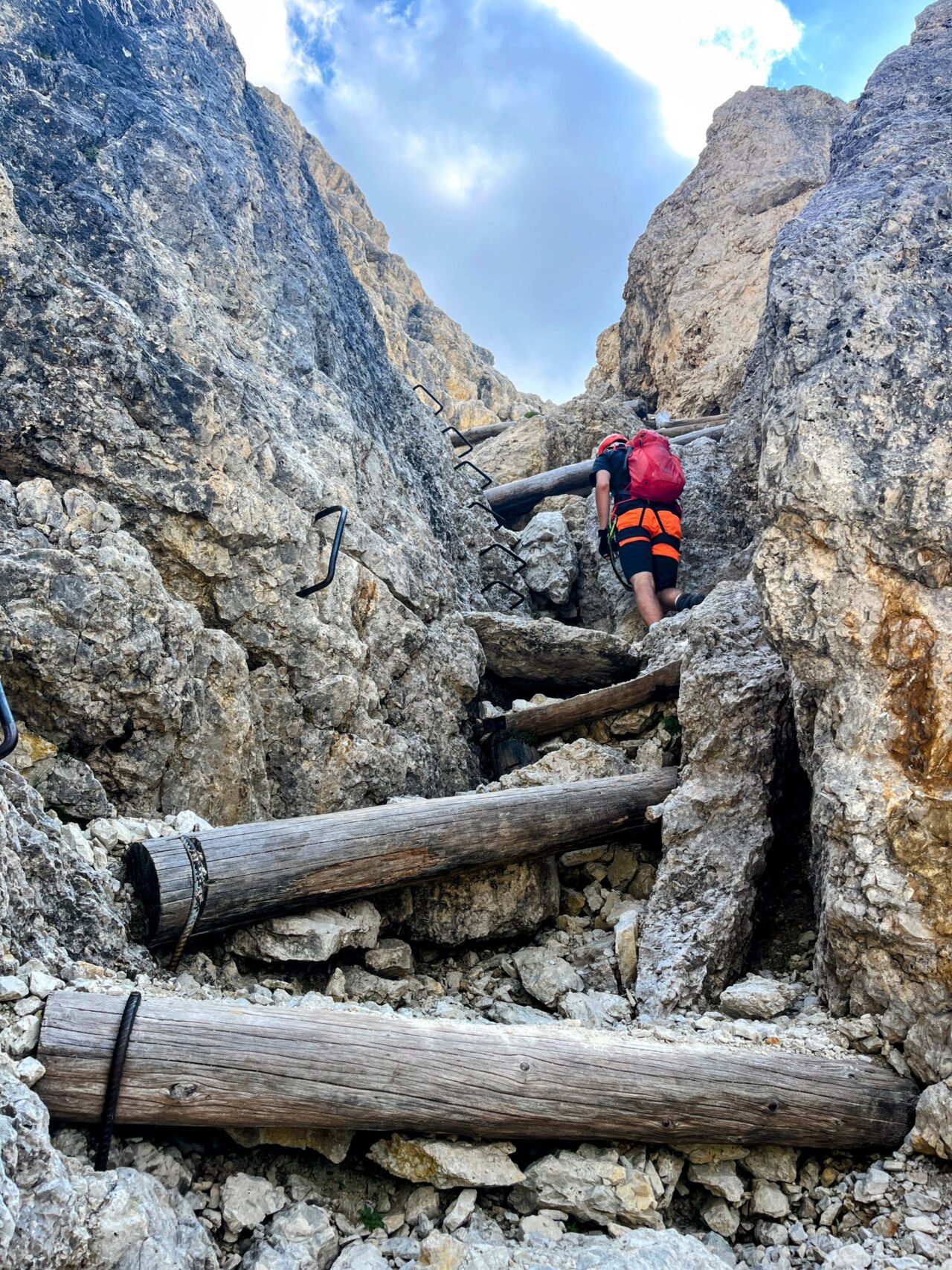 klettersteig_kaiserjägersteig_lagazuoi_tunnel_