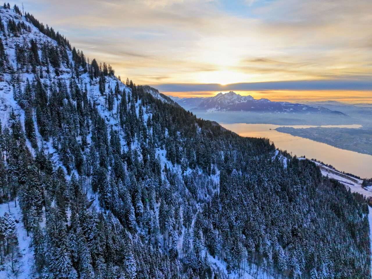 vollmond_fackel_sonnenuntergangswanderung_seebodenalp_räbalp_