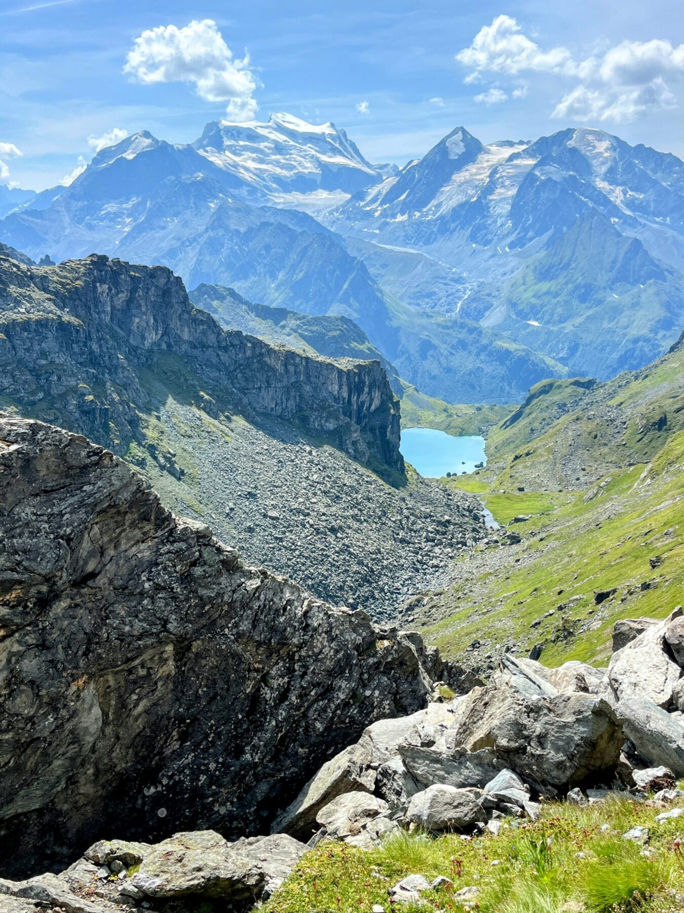 wanderung_alpenpaesseweg_etappe_29_cabane_de_prafleuri_cabane_de_louvie_