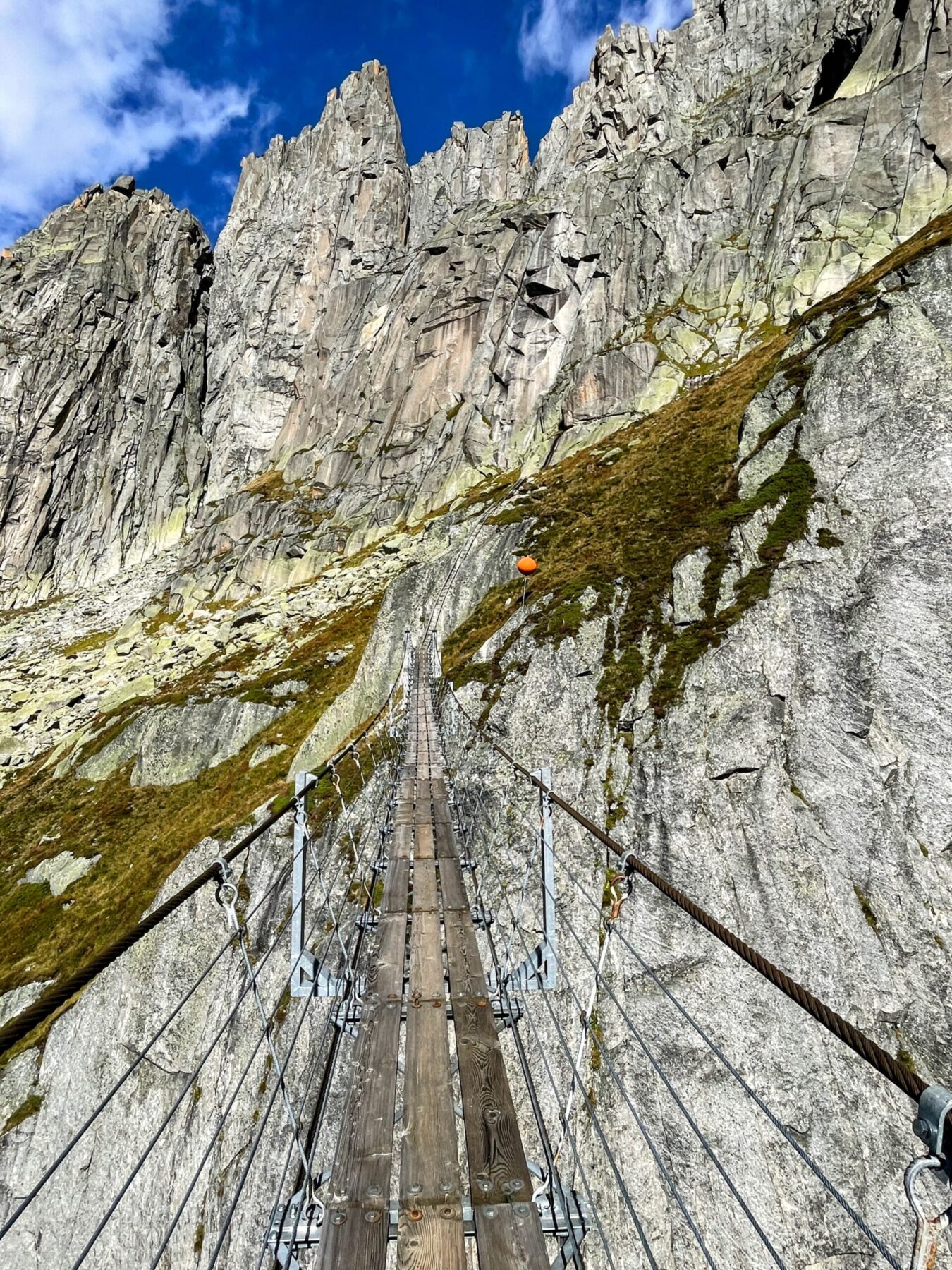 wanderung_5_huetten_panoramaweg_uri_