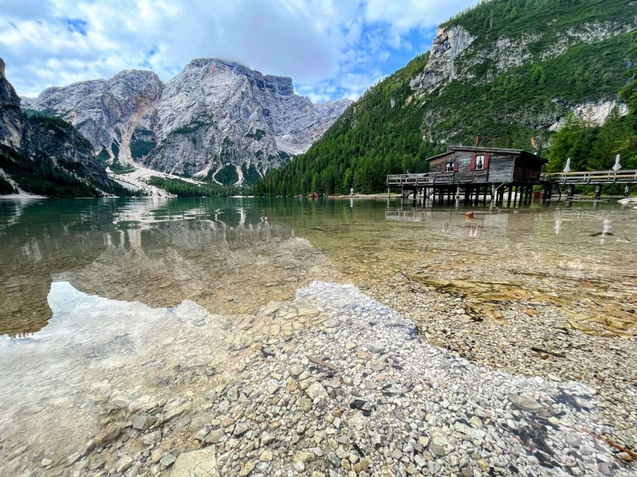 wanderung_dolomiten_hoehenweg_1_etappe_1_pragser_wildsee_rifugio_sennes_