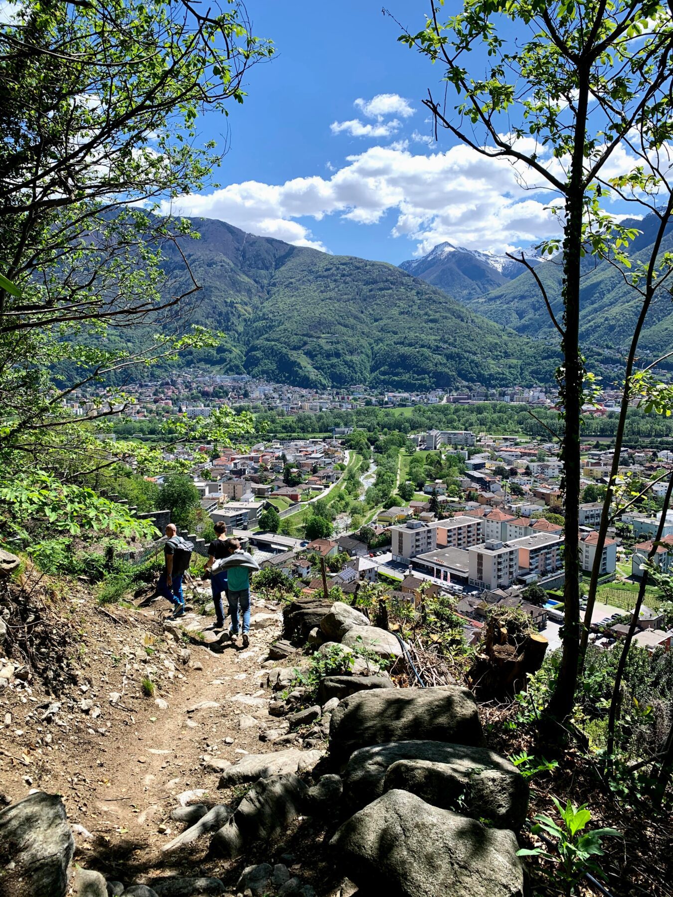 wanderung_tibetische_haengebruecke_carasc_