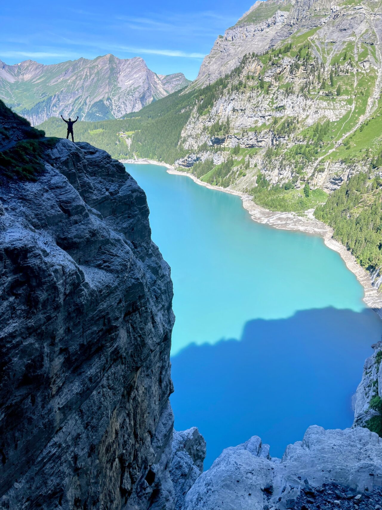 wanderung_fruendenhuette_fruendenschnur_panoramaweg_oeschinensee_heubergrunde_kandersteg_