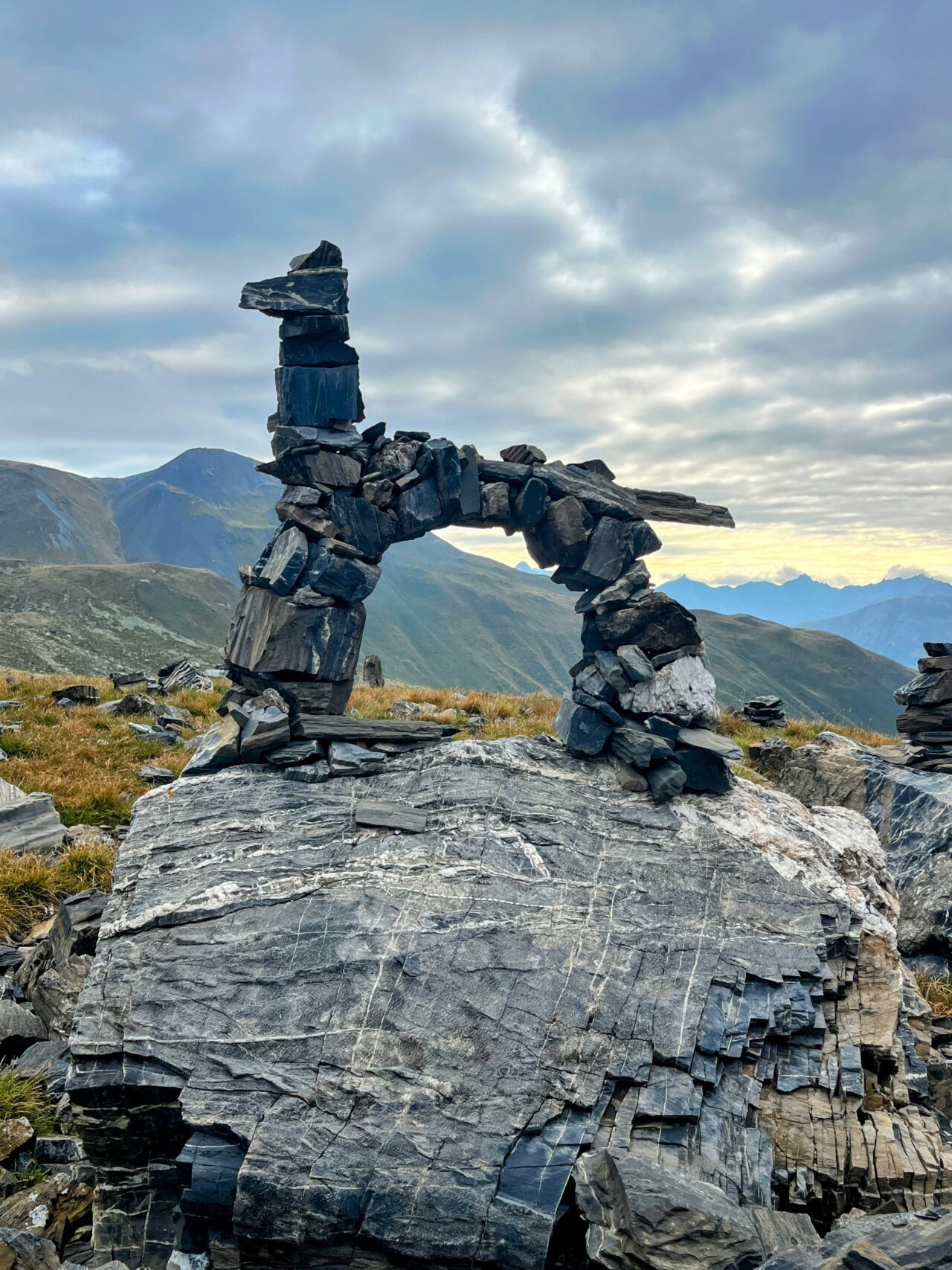 wanderung_bernina_trek_tag_2_eschahuette_jenatschuette_