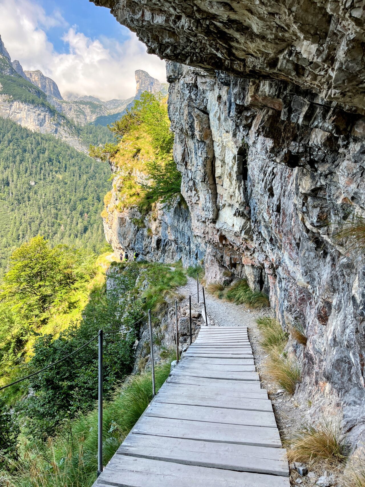 wanderung-rifugio-dell-altissimo-rifugio-selvata-