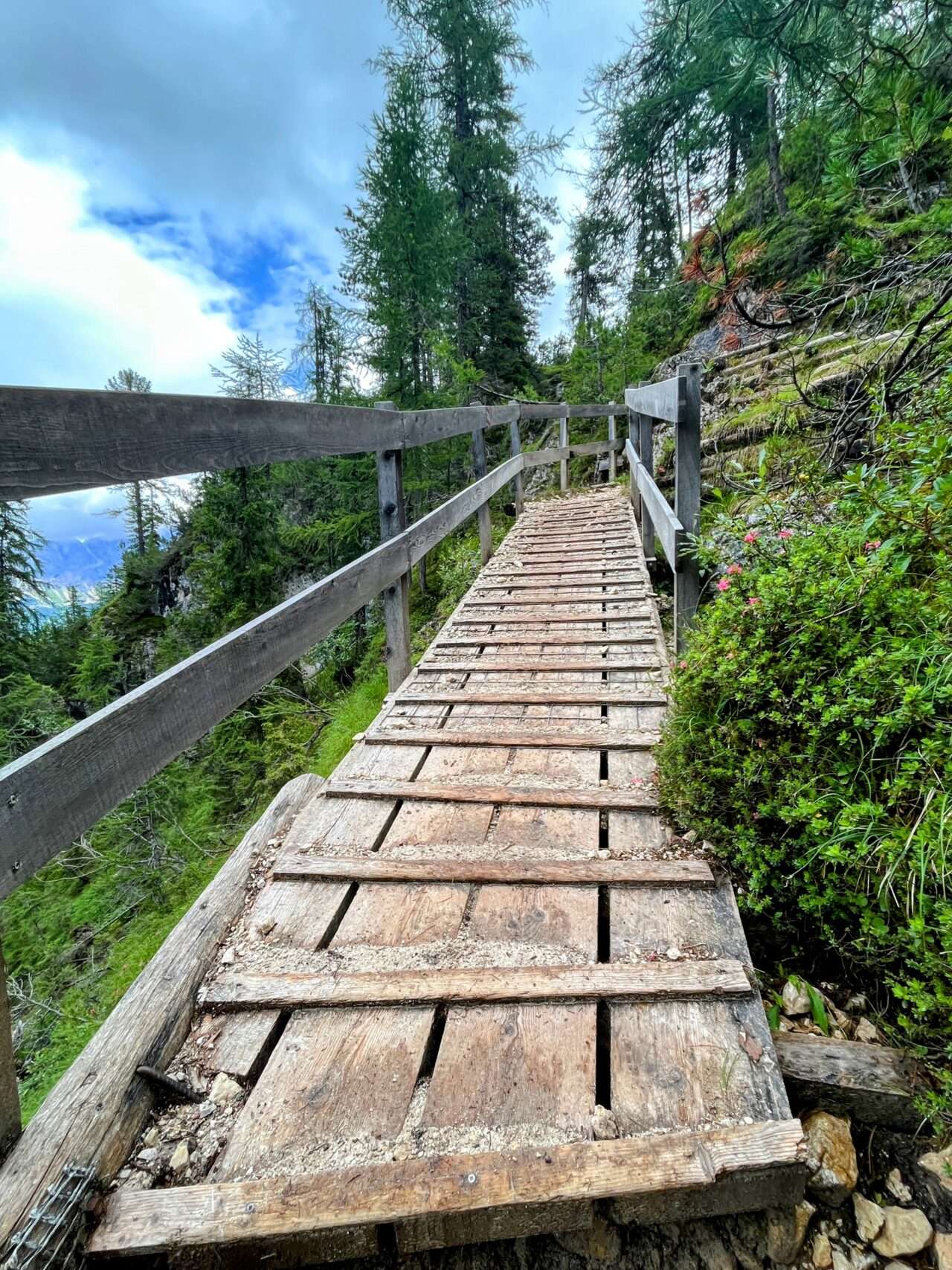 wanderung_dolomiten_hoehenweg_nr_1_etappe_5_rifugio_cinque_torri_rifugio_aquileia_